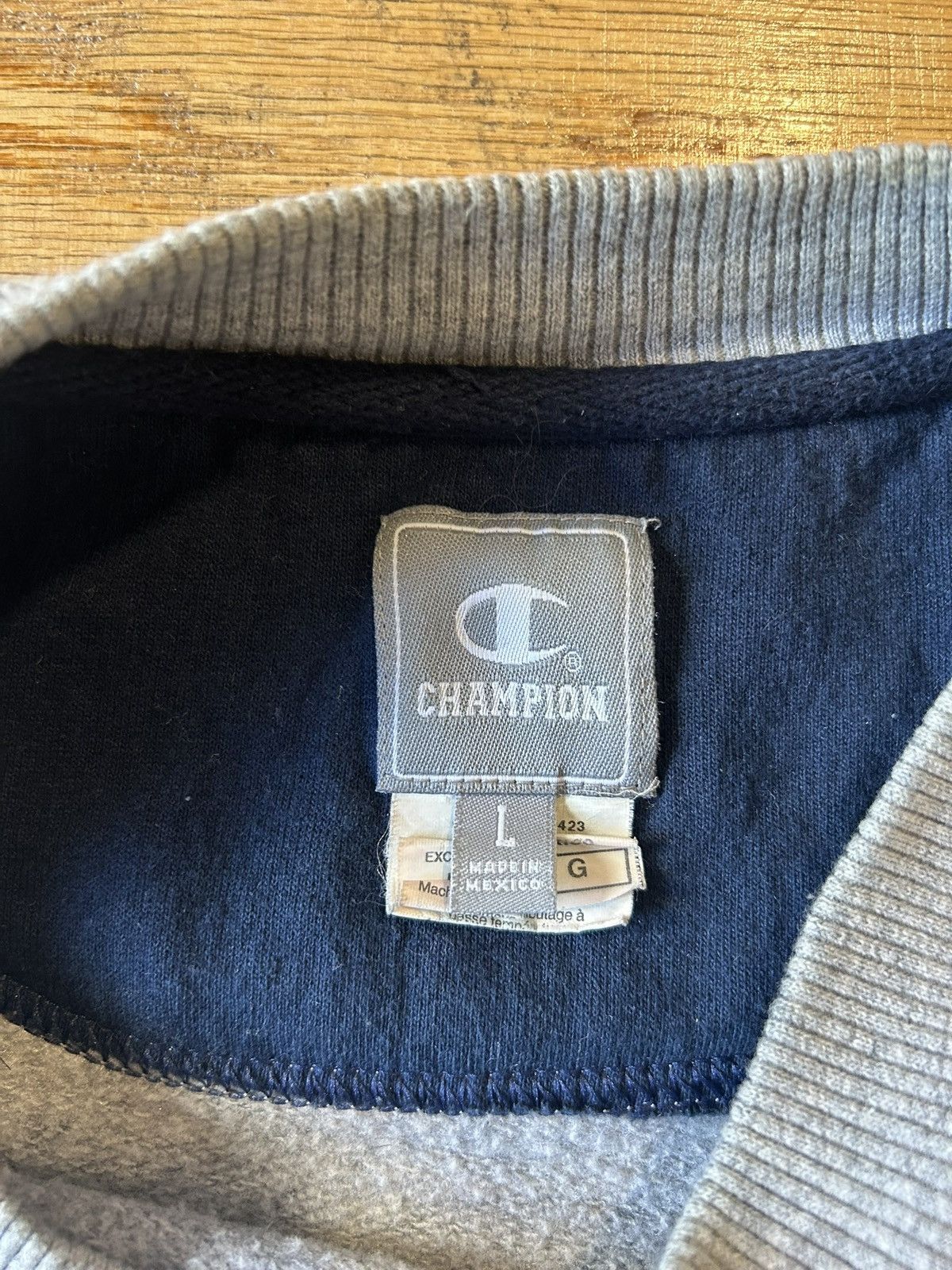 Champion Vintage Y2K “Bear Down” Champion Gray Sweatshirt Size US L / EU 52-54 / 3 - 3 Thumbnail