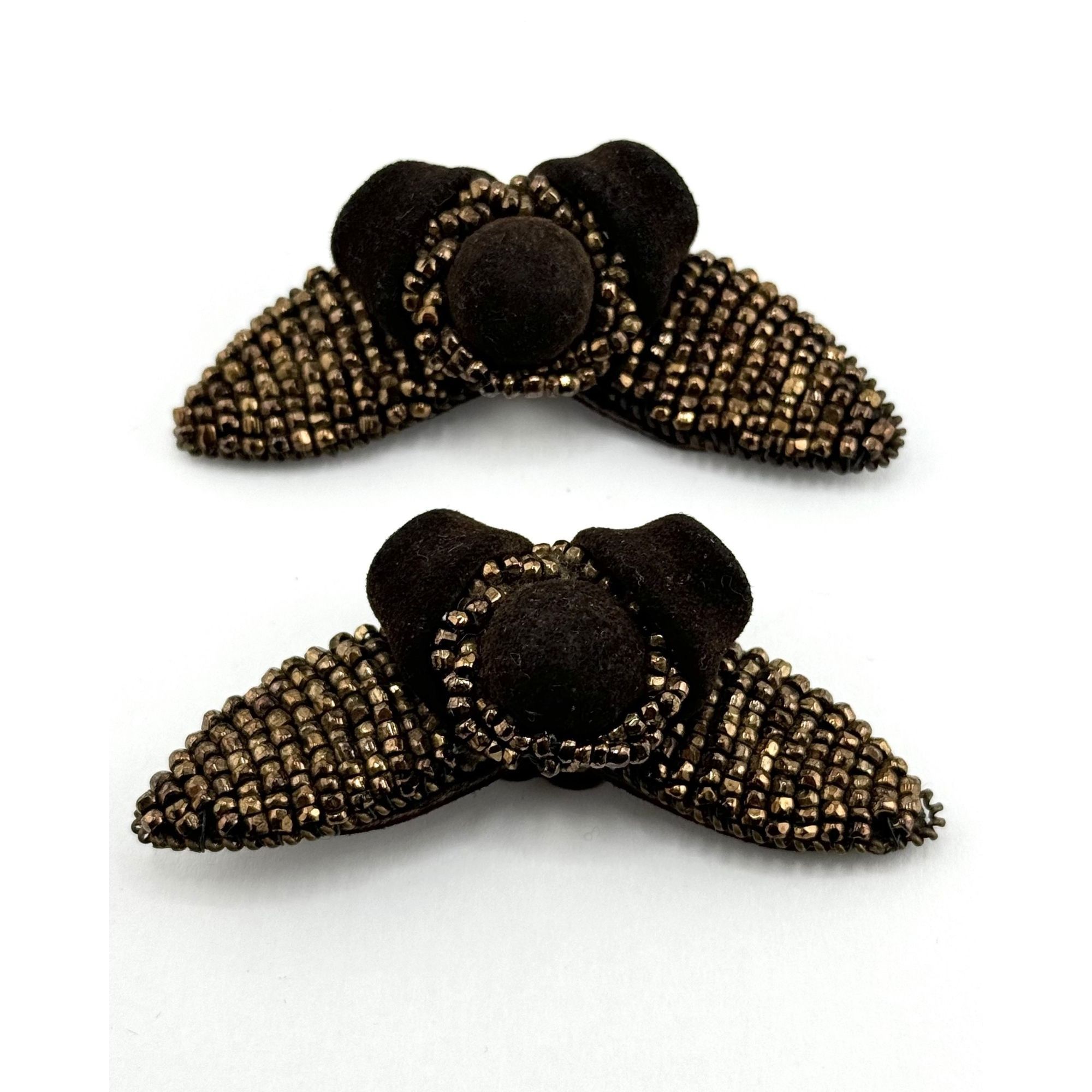 Vintage Vintage brown beaded floral shoe clips Size ONE SIZE - 1 Thumbnail