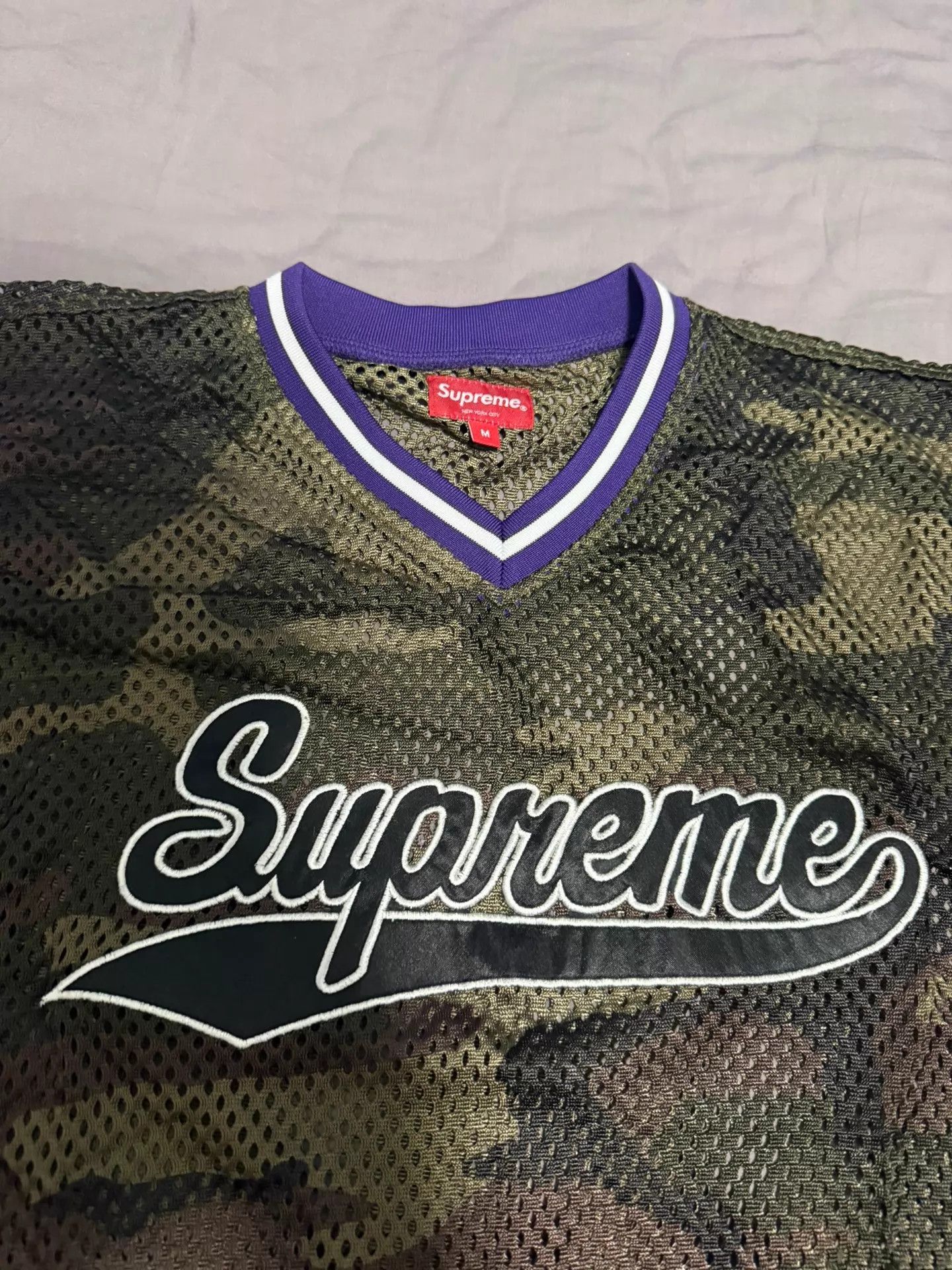 Supreme Supreme Camo Mesh Baseball Jersey M New Size US M / EU 48-50 / 2 - 2 Thumbnail