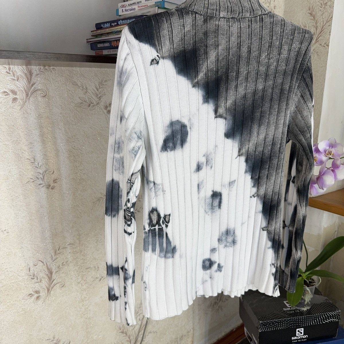 Japanese Brand × Vintage Vintage Avant Garde Faded Red Kim Sweater 00s Y2K Japanese Size US XXL / EU 58 / 5 - 14 Thumbnail