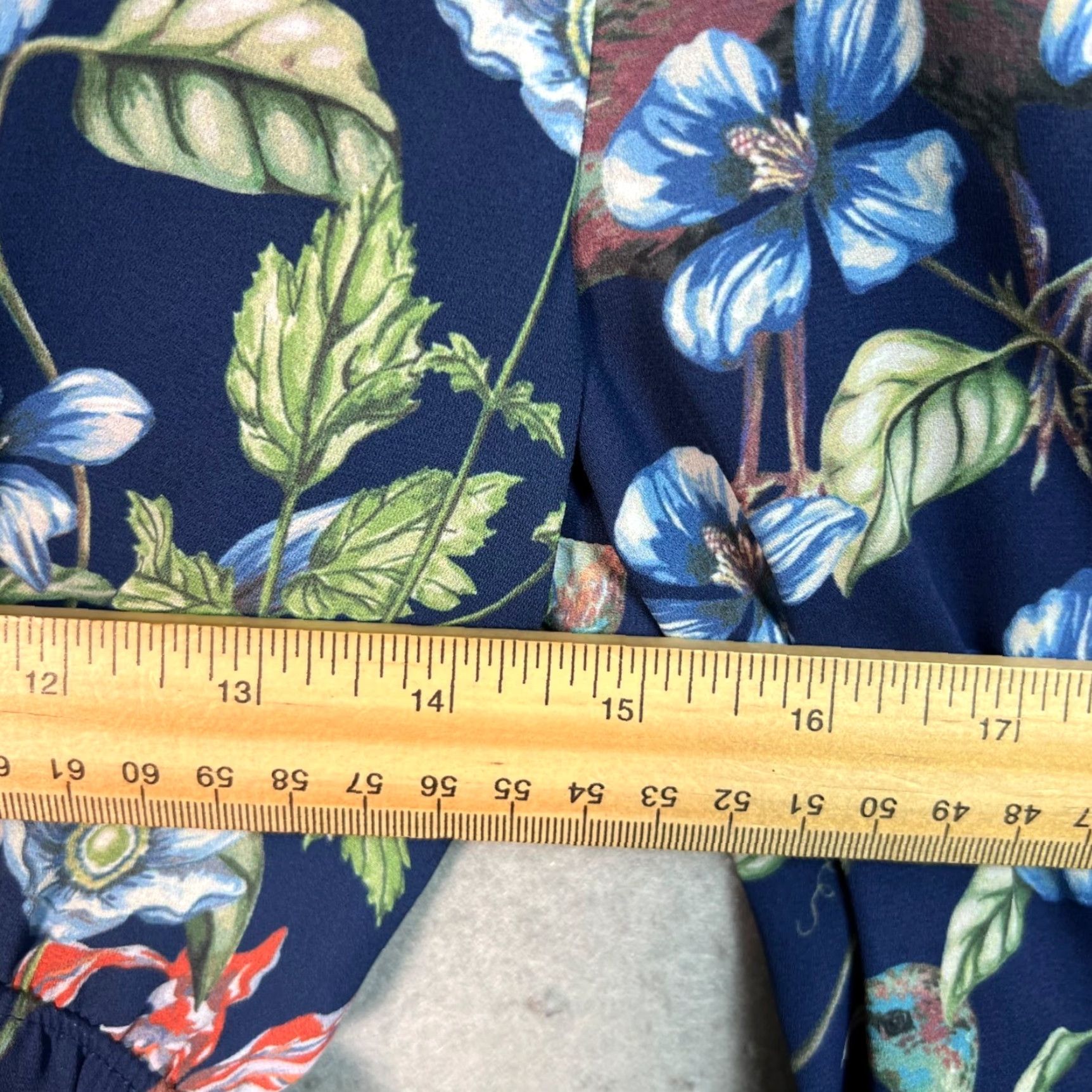 Vintage Sunday Best Floral Print V-Neck Long-Sleeve Peplum Blouse Small 100% Polyester Navy Womens Blouse Shirt Vintage Floral 90s Size S / US 4 / IT 40 - 7 Thumbnail