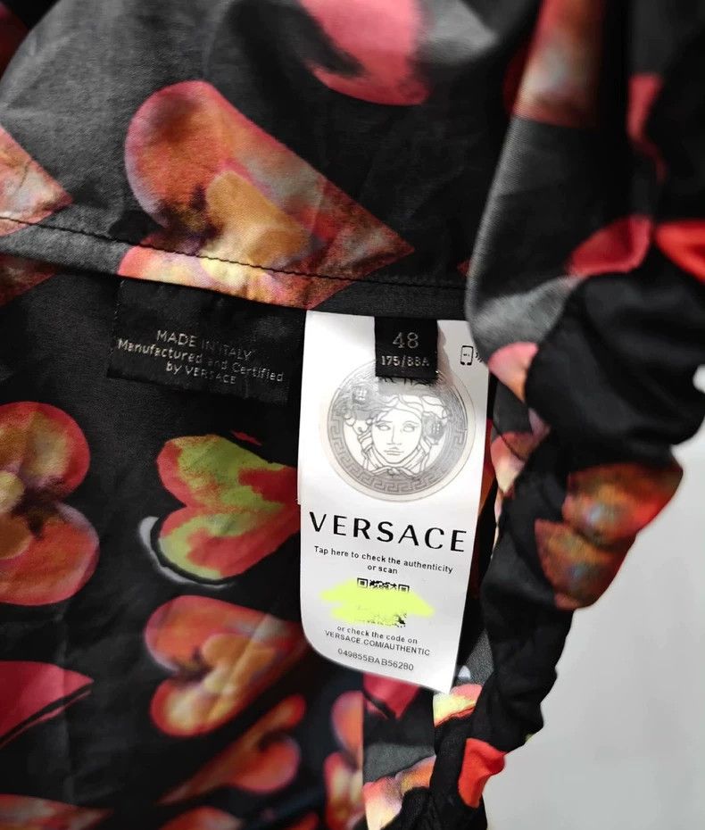 Versace Versace Heart print coat Size US M / EU 48-50 / 2 - 4 Thumbnail