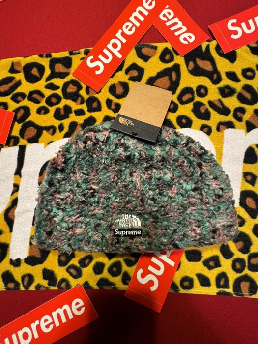 Supreme Supreme x The North Face Hi Pile Fleece Beanie | Grailed