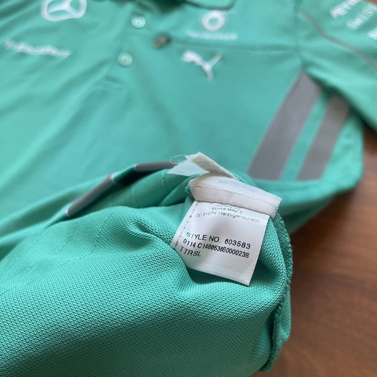 Mercedes-Benz × Puma × Vintage 2014 MERCEDES AMG PETRONAS F1 REFLECTIVE SET-UP POLO SHIRT Size US S / EU 44-46 / 1 - 10 Thumbnail