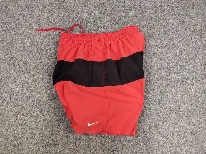 Nike Vintage 90's Nike Big Swoosh Logo Nylon Red Light Shorts Size US 34 / EU 50 - 4 Thumbnail
