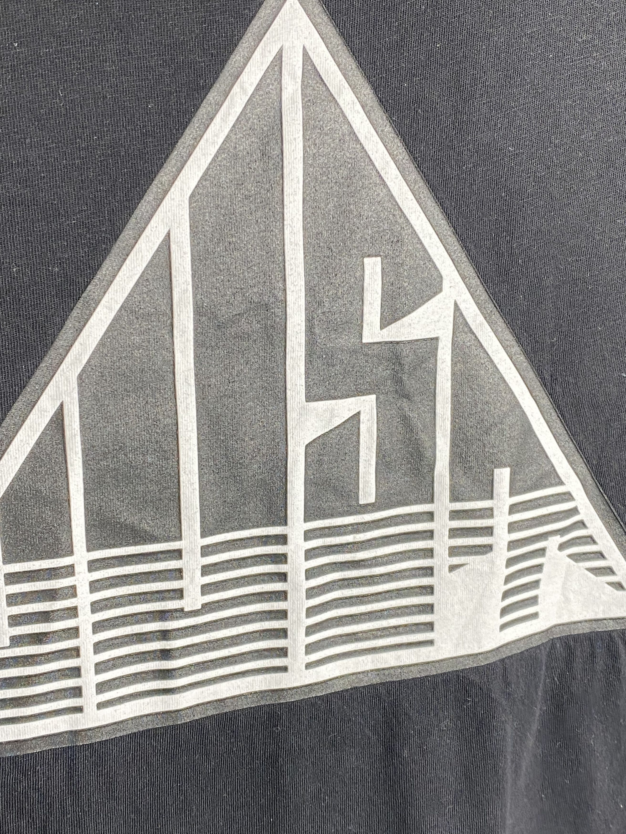 Just Cavalli Just Cavalli Black Triangle Logo T Shirt Size M Size US M / EU 48-50 / 2 - 4 Thumbnail
