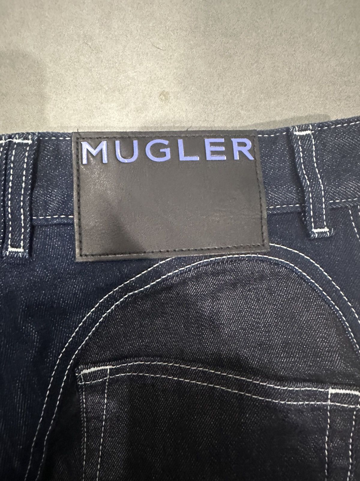 Mugler Mugler Twist Panel Jeans Size 26" / US 2 / IT 38 - 3 Thumbnail