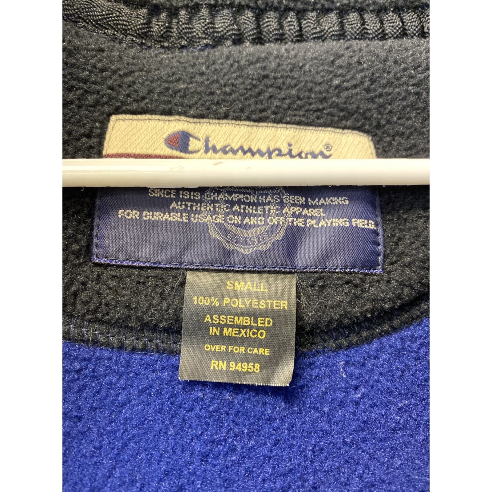 Champion VINTAGE Champion Vest Full Zip Fleece Outdoors Blue Men’s Size S Adults Unisex Pockets 90s 2000s Y2K Size US S / EU 44-46 / 1 - 4 Thumbnail