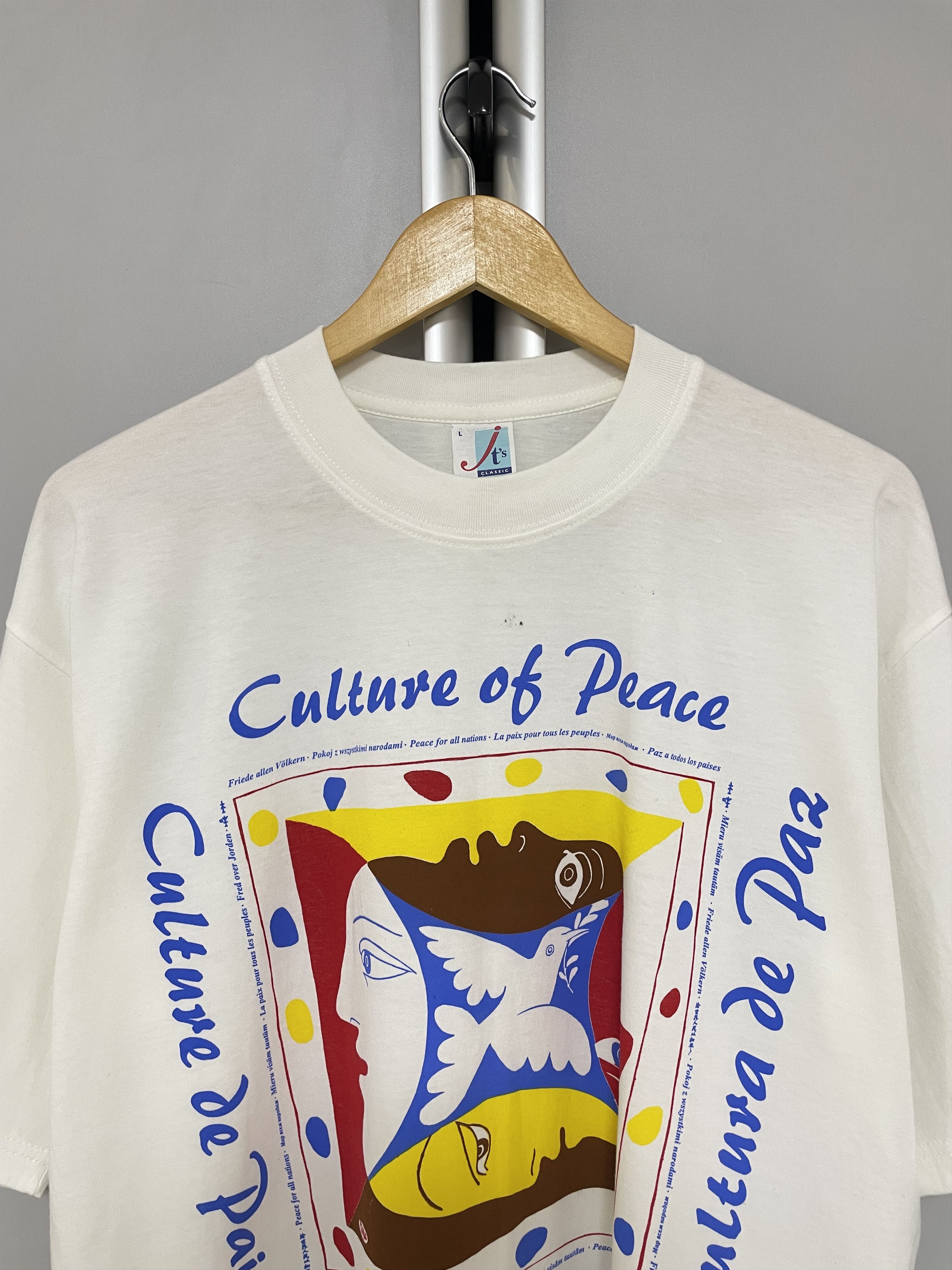 Vintage PABLO PICASSO Dove Of Peace Vintage Art T-Shirt Tee Rare 90s Size US L / EU 52-54 / 3 - 5 Thumbnail
