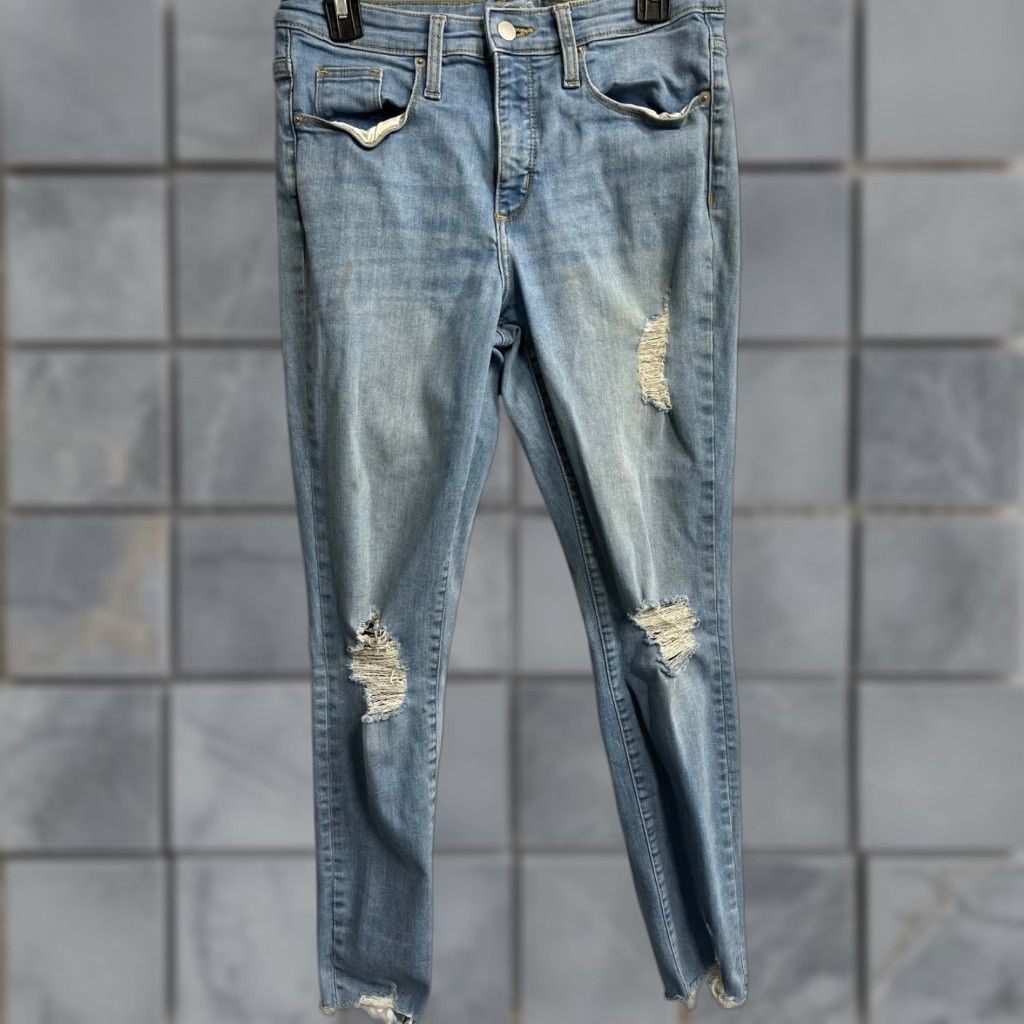 Vintage Universal Thread Jeans Womens Size 8 Blue Stretch Denim High Rise Skinny STAINS Size 29" - 1 Thumbnail
