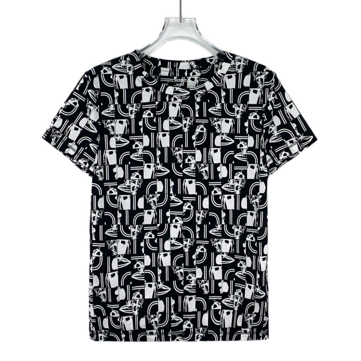 Hermes Hermes Geometric Pattern Printed Short Sleeve T-shirt K26WX Size S / US 4 / IT 40 - 1 Thumbnail