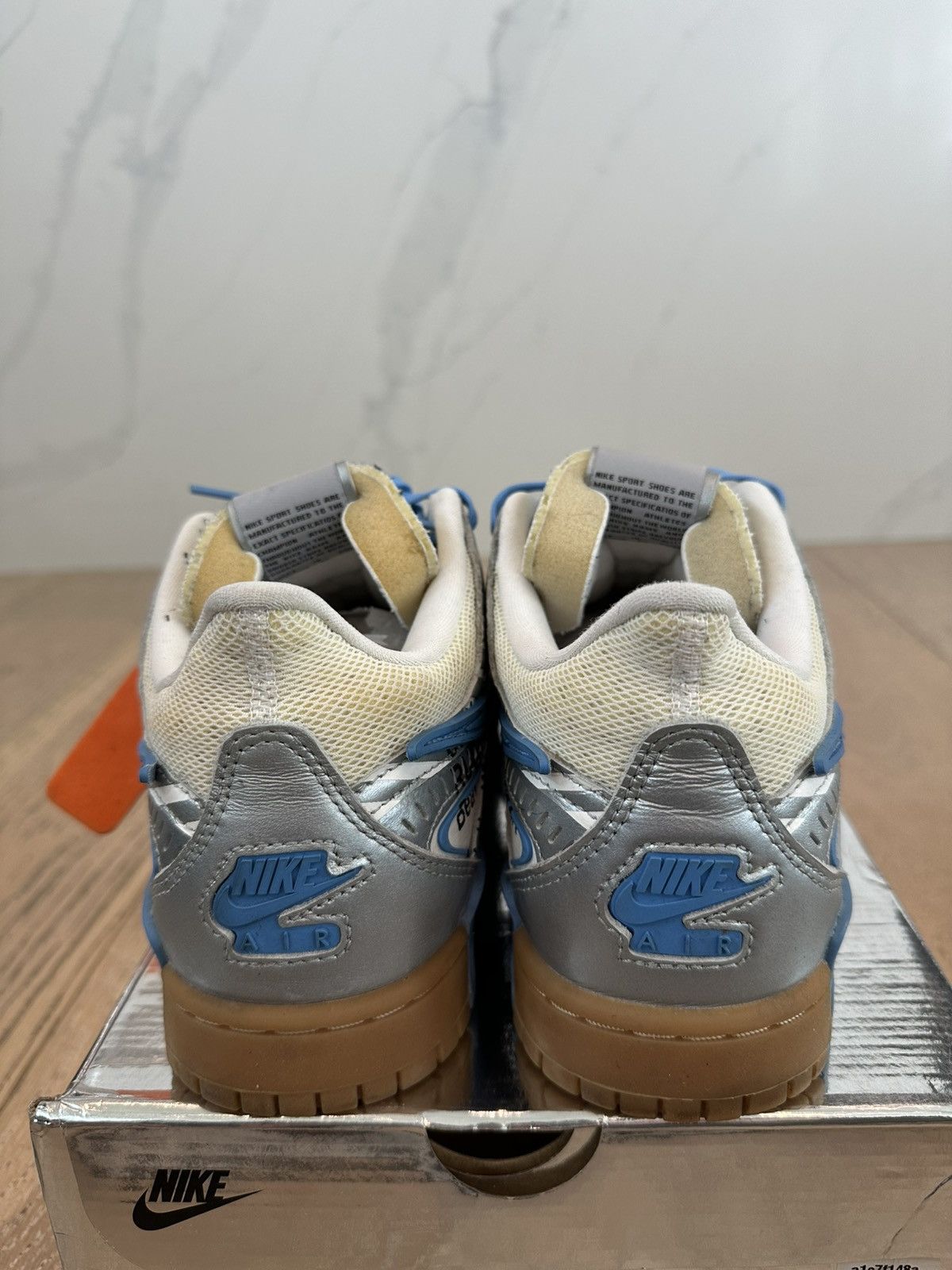 Nike × Off-White Nike Air Rubber Dunk Off-White UNC Size US 10.5 / EU 43-44 - 3 Thumbnail