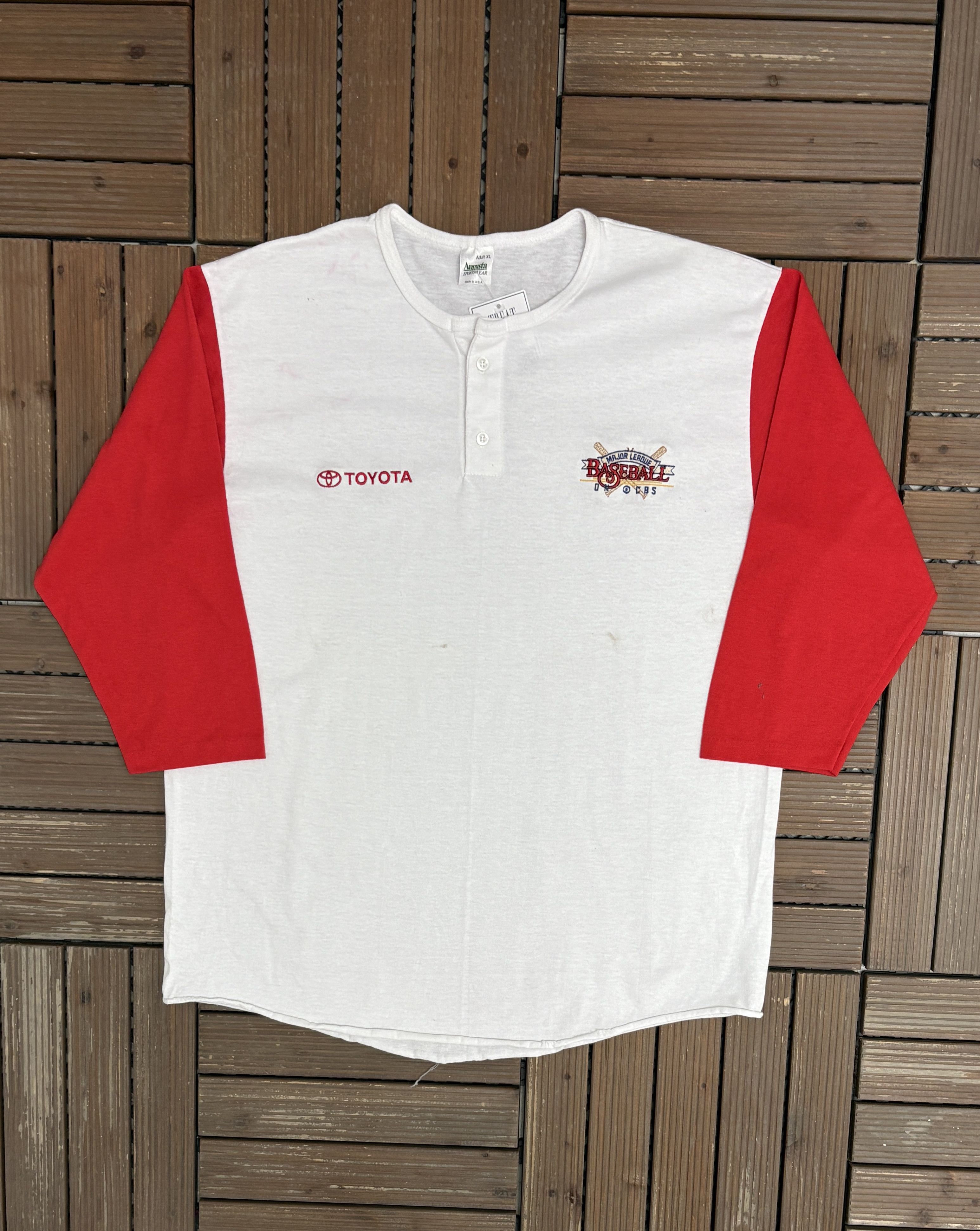 Vintage Major League Baseball on CBS Embroidered Vintage 3/4 Sleeve Size US XL / EU 56 / 4 - 1 Thumbnail