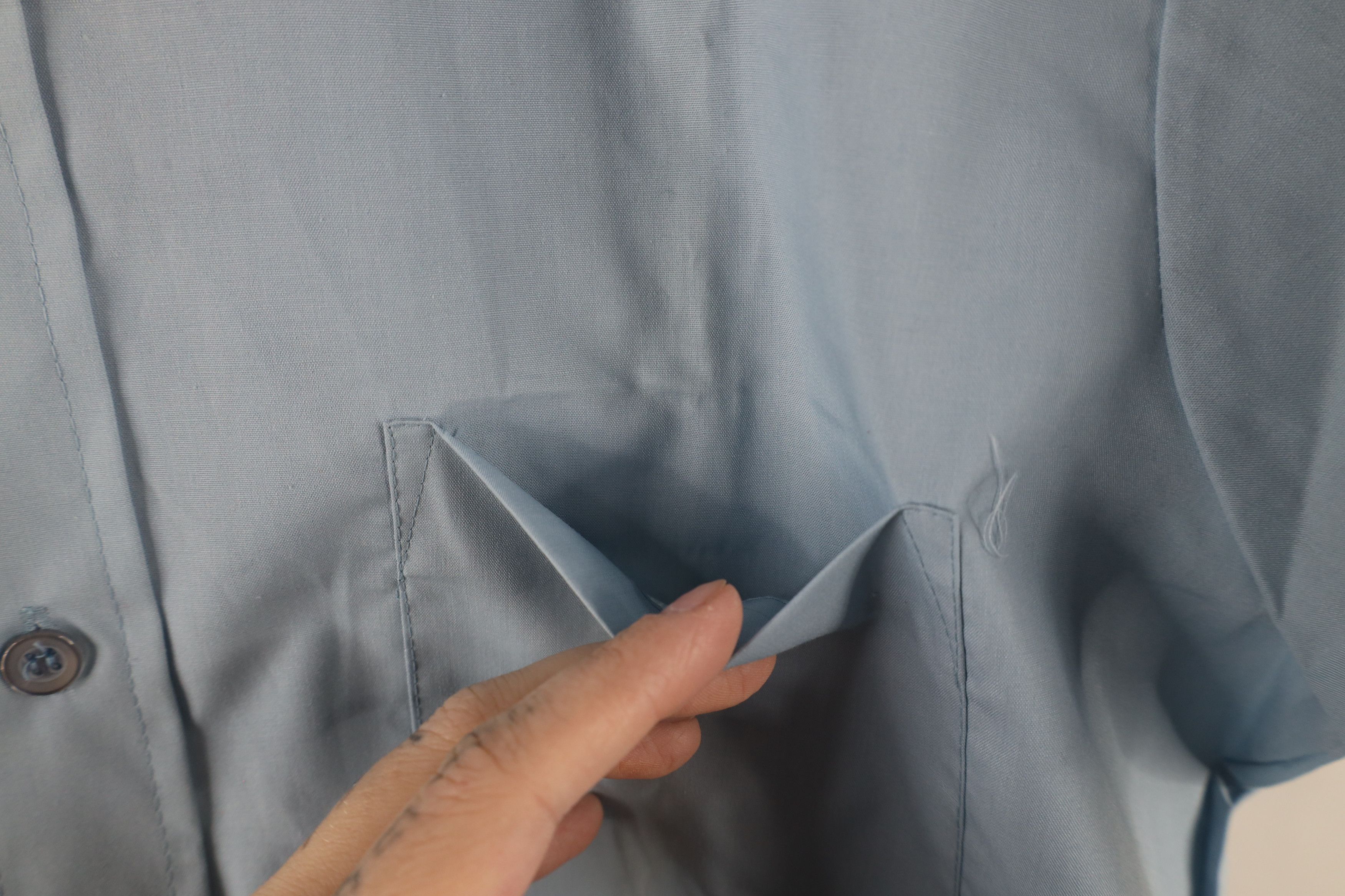 Vintage Vintage 90s Streetwear Short Sleeve Collared Button Shirt Size US M / EU 48-50 / 2 - 7 Thumbnail