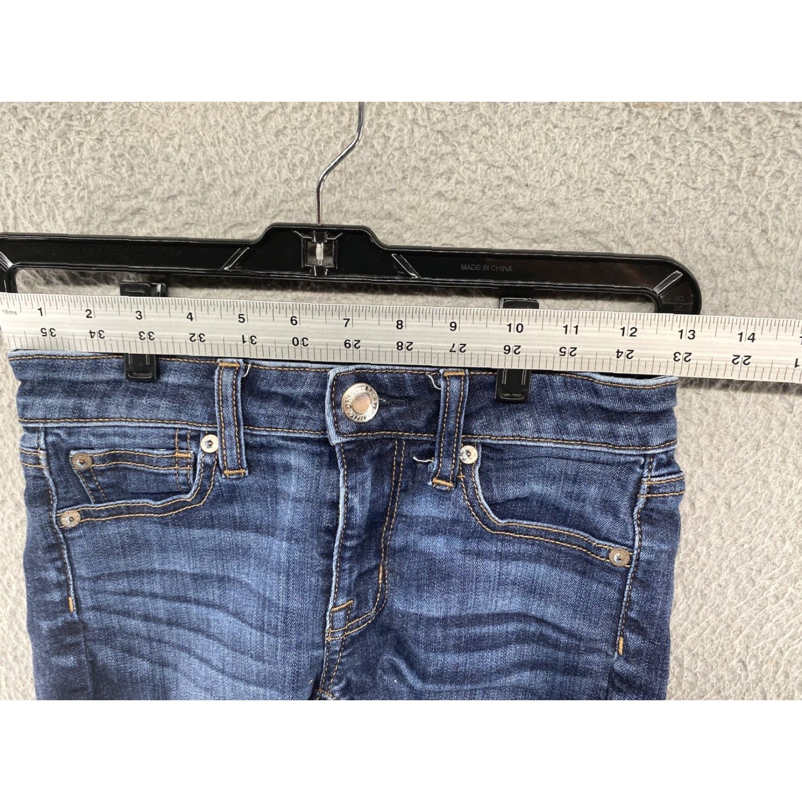 American Eagle Outfitters American Eagle Outfitters Jeans Shorts Super Stretch Shortie Cuff Women’s Size 00 Denim Blue Casual Shorts Size 24" / US 00 / IT 34 - 6 Thumbnail