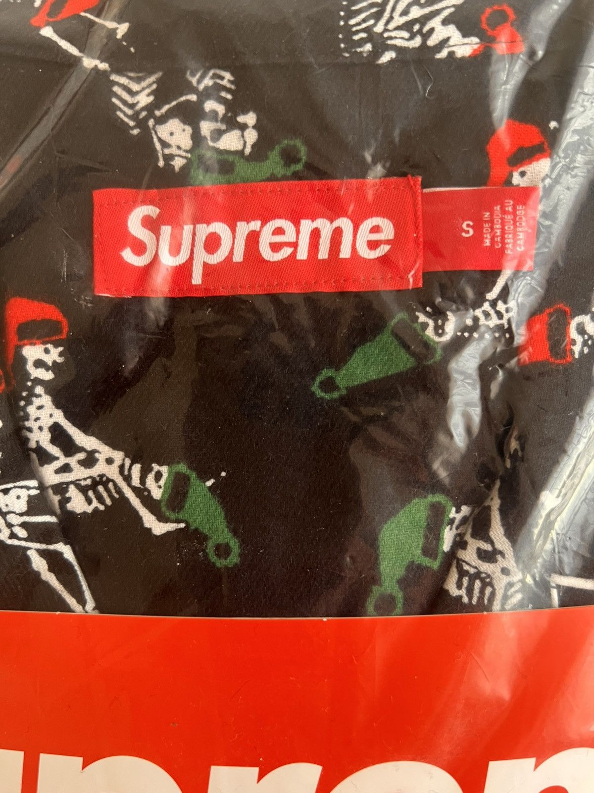 Supreme S - Supreme Holiday Pajama Set Black FW25 flannel shirt pant Size ONE SIZE - 10 Thumbnail