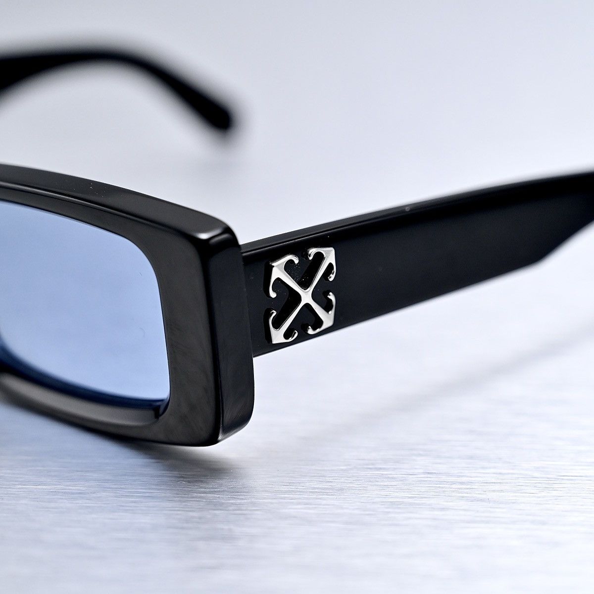 Off-White OFF WHITE ARTHUR SUNGLASSES Size ONE SIZE - 3 Thumbnail