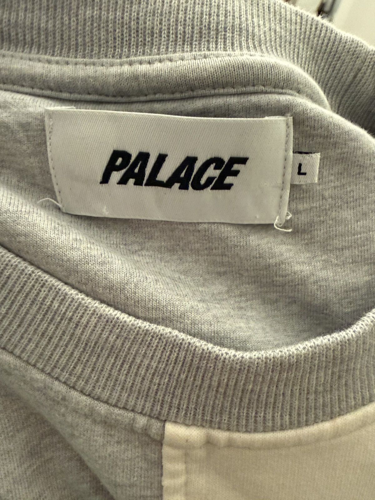 Palace FW19 Palace Discuss Crew Size US L / EU 52-54 / 3 - 3 Thumbnail