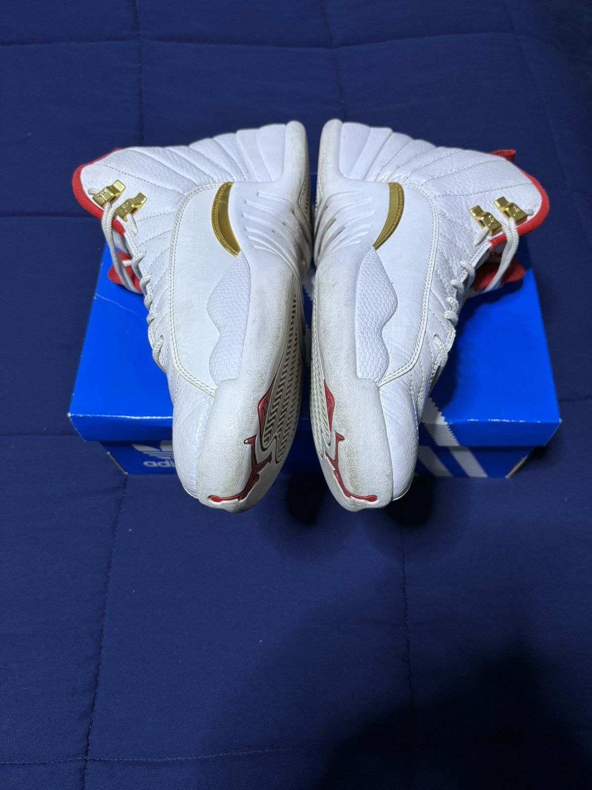 Jordan Brand Jordan 12 Retro Fiba 2019 Size 9.5 Size US 9.5 / EU 42-43 - 4 Thumbnail
