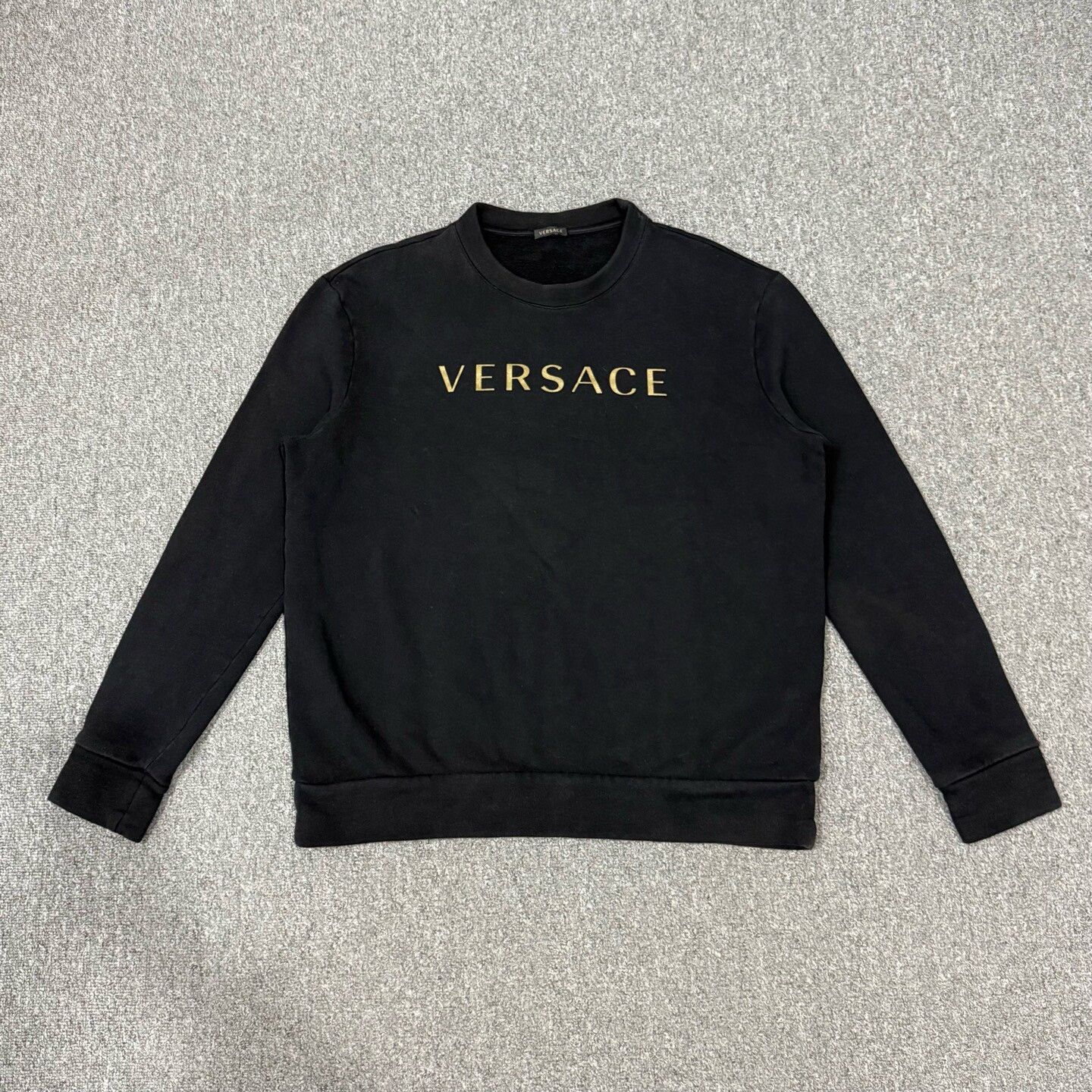 Versace Versace Gold Logo Thin Fleece Sweatshirt Size US M / EU 48-50 / 2 - 1 Thumbnail