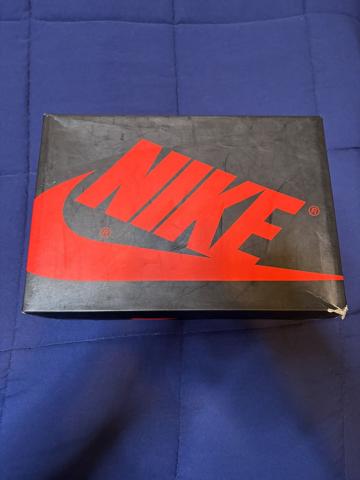 Jordan Brand Jordan 1 Retro High OG Royal Toe 2020 Size 11 Size US 11 / EU 44 - 8 Thumbnail