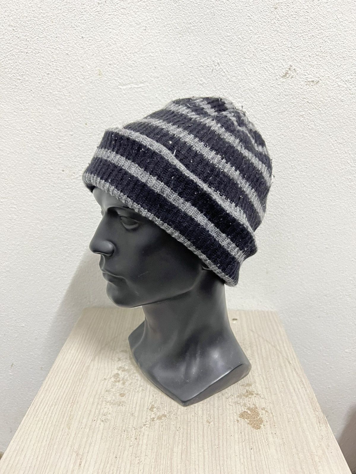 Japanese Brand Japanese Brand Uniqlo Striped Jail Beanie Hat Size ONE SIZE - 3 Thumbnail