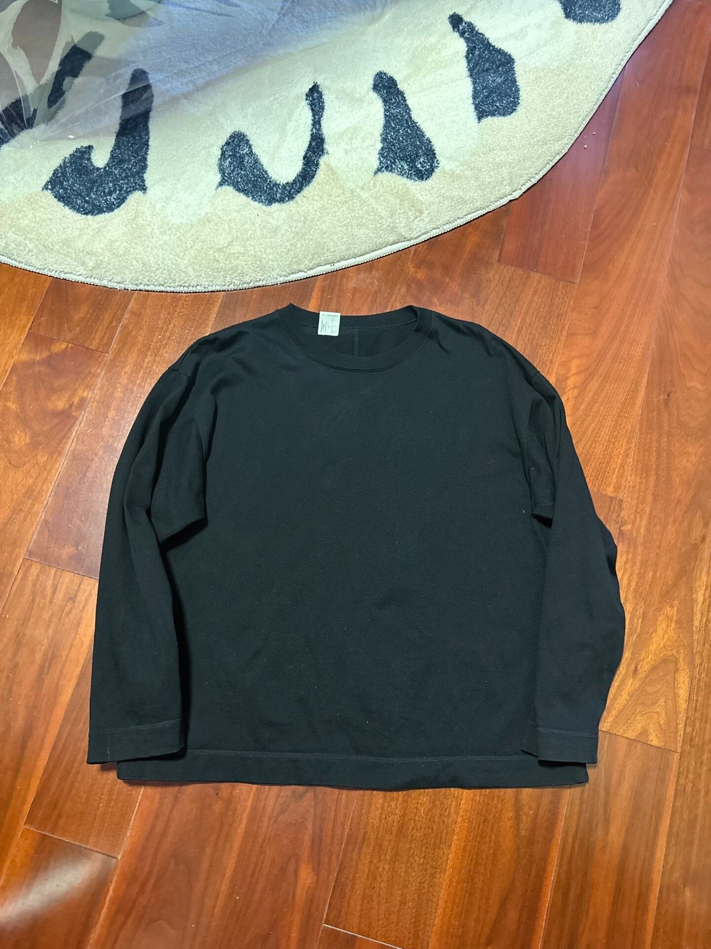 N.Hoolywood N.hoolywood Black Crewneck Long-Sleeve T-Shirt Size US XL / EU 56 / 4 - 1 Thumbnail