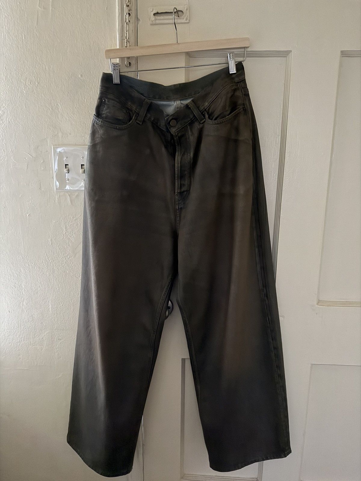 Acne Studios acne studios 2023m brown waxed denim Size US 30 / EU 46 - 4 Thumbnail