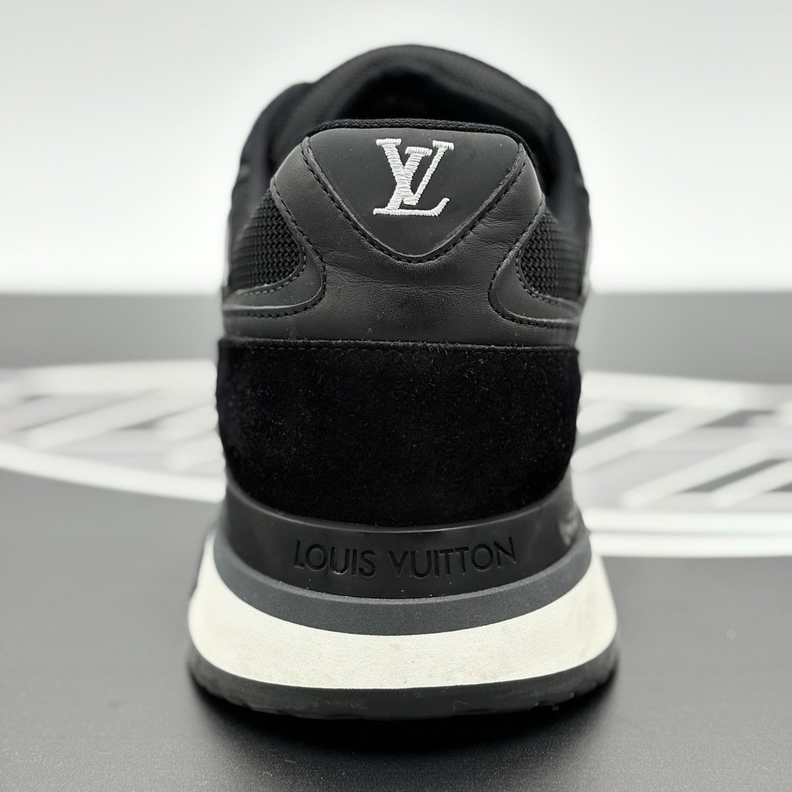 Louis Vuitton Louis Vuitton Run Away Low ' Black ' | EXCELLENT CONDITION! Size US 9.5 / EU 42-43 - 9 Thumbnail