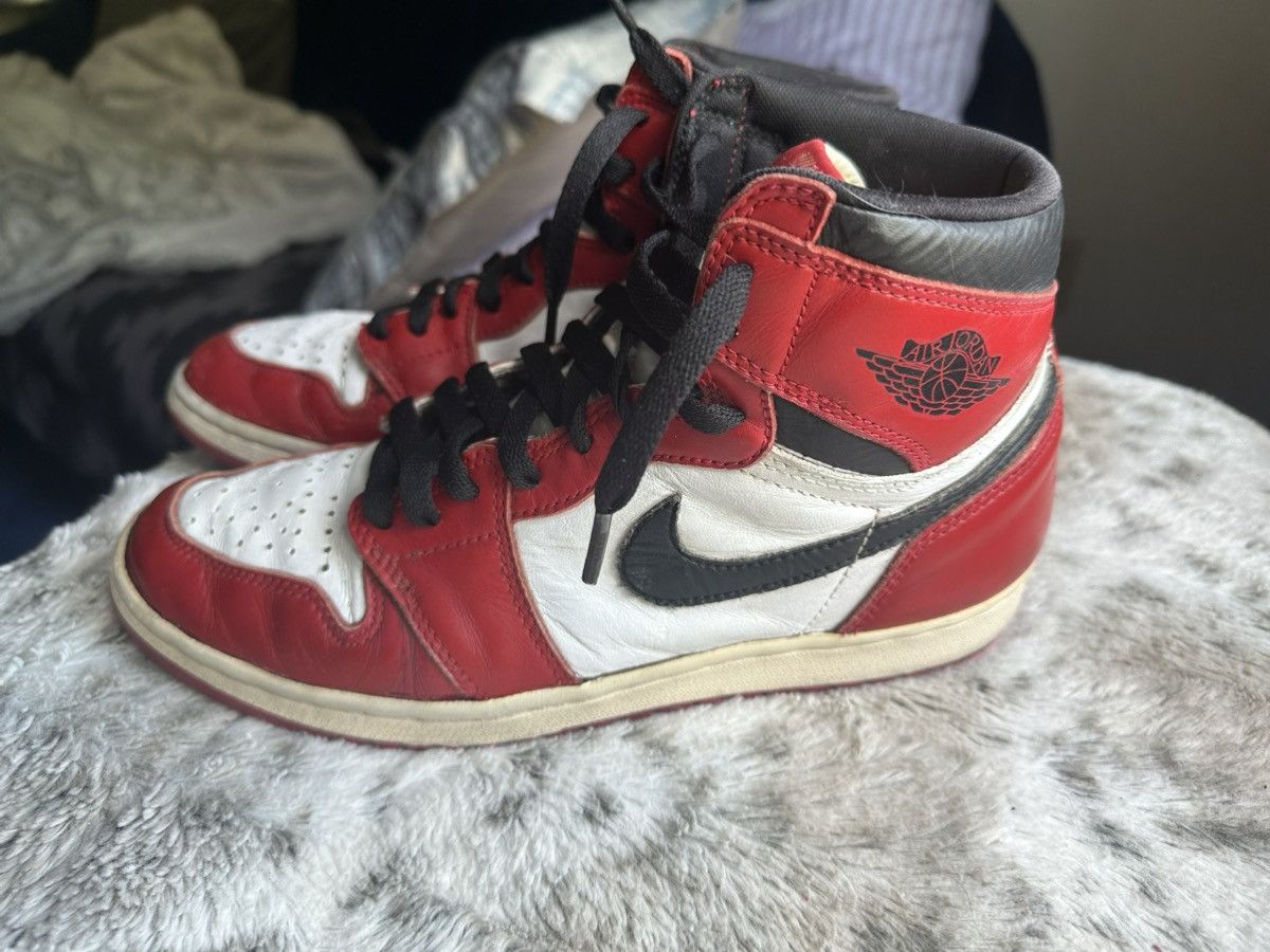 Jordan Brand 1994 Nike Air Jordan “chicago’s”. 100% wearable Size US 9.5 / EU 42-43 - 2 Thumbnail