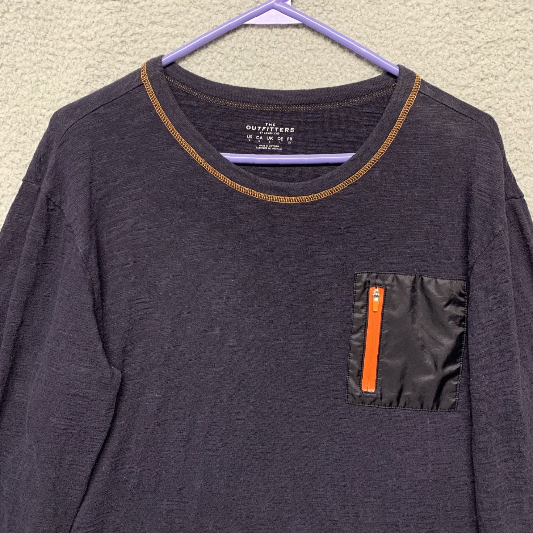 Urban Outfitters VINTAGE The Outfitters Mens Tee Size L Navy Blue 1 Zip Pocket Orange Trim Logo on Sleeve Size US L / EU 52-54 / 3 - 2 Thumbnail