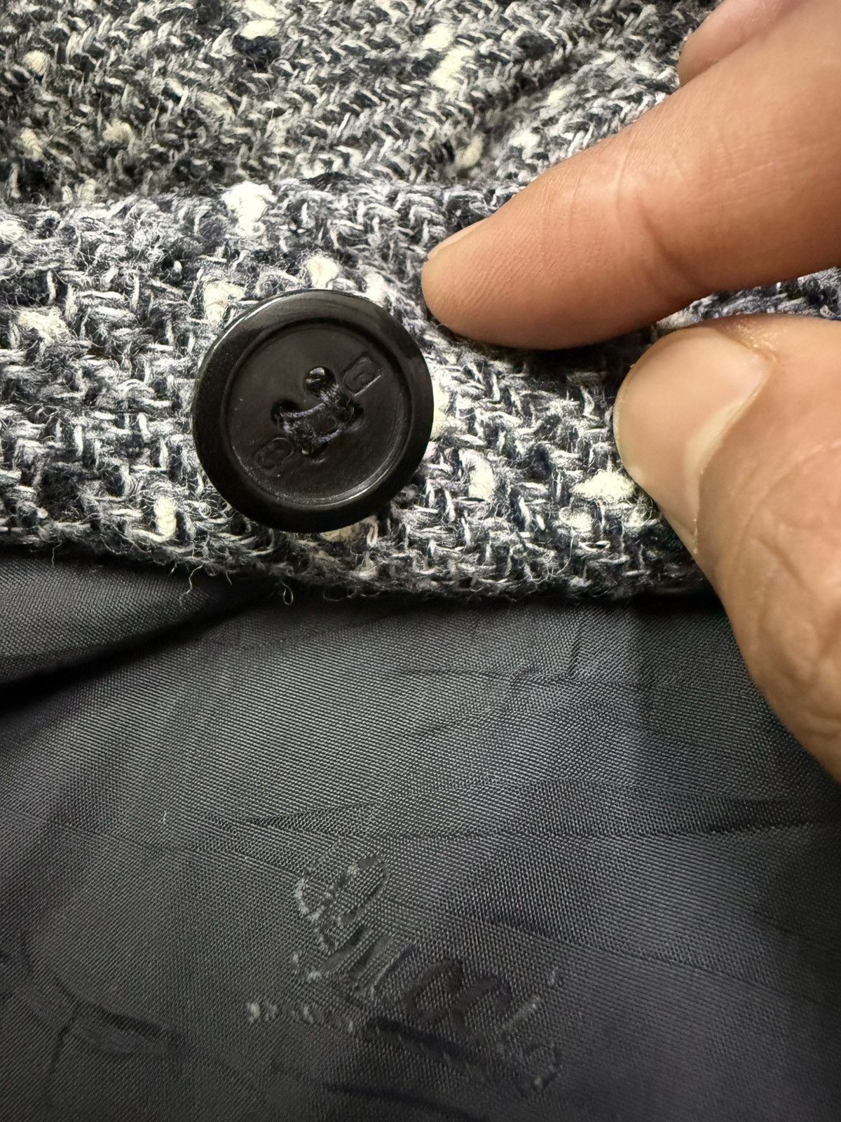 Gucci Vintage Gucci Sparkling Grey Tweed Cropped Jacket Button Up Size S / US 4 / IT 40 - 9 Thumbnail