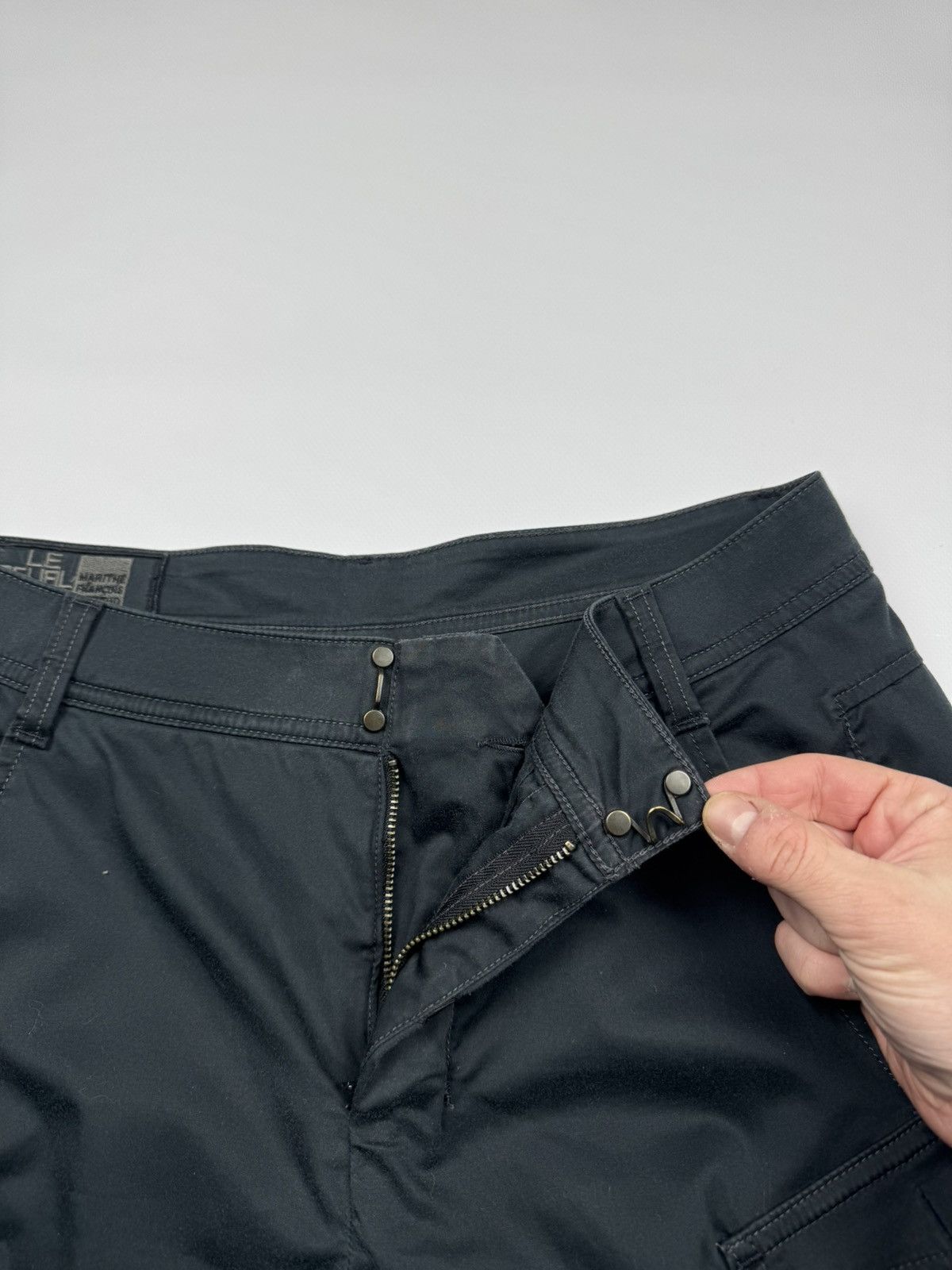Marithe + Francois Girbaud Marithe Francois Girbaud Cargo Slim Pants Size US 30 / EU 46 - 4 Thumbnail