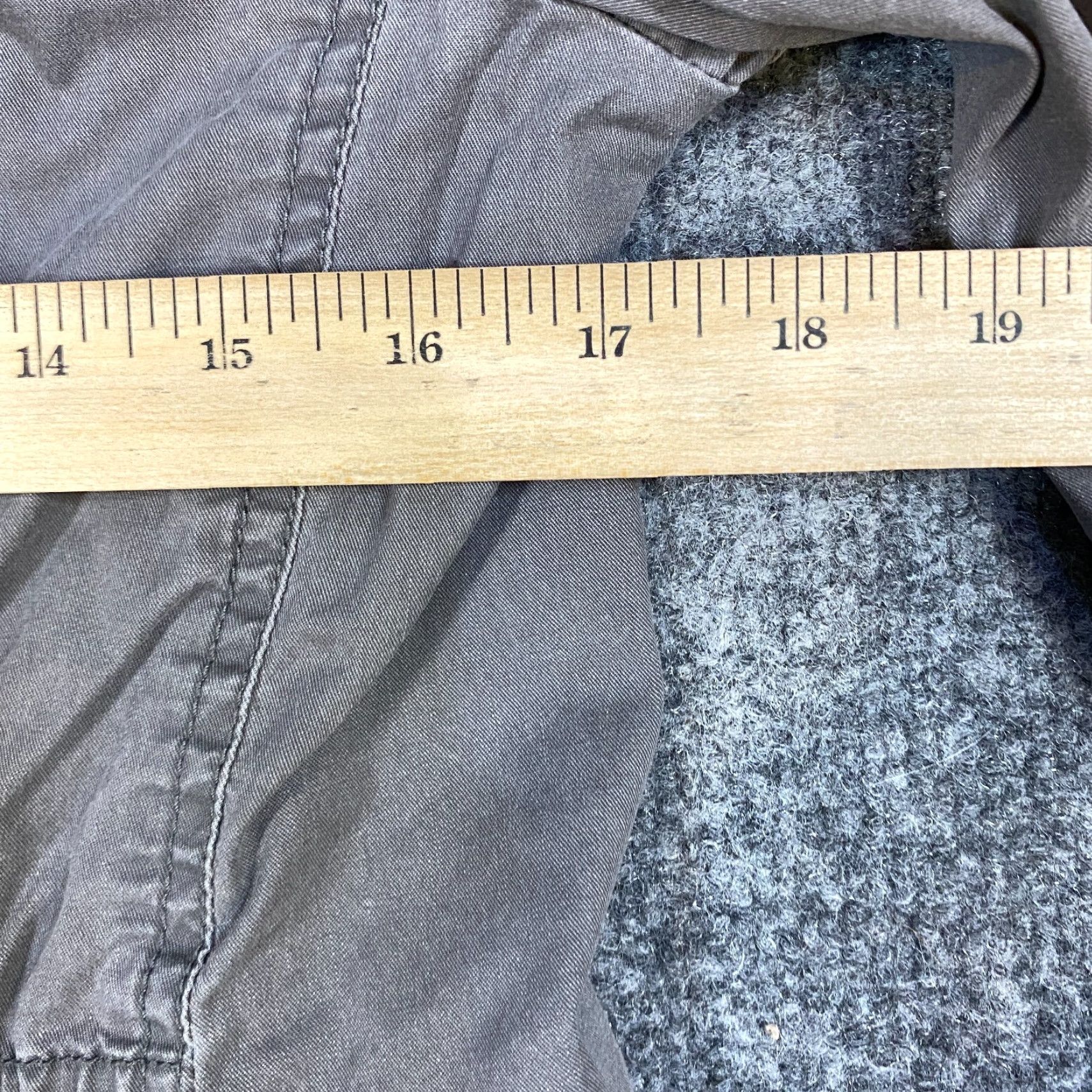 Eileen Fisher Eileen Fisher Jacket S Gray Solid Cotton Blend Field Lagenlook Snap Buttons Women Regular Military Jacket Windows? Size S / US 4 / IT 40 - 4 Thumbnail