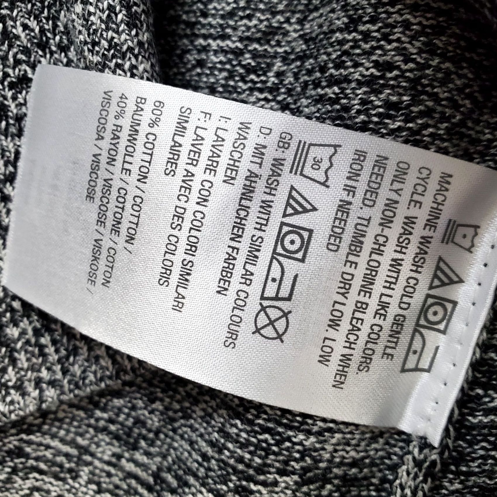 Halston H by Halston Knit Top Womens 2XS Gray Heather Split Bell Sleeve V Neck Shirt Womens Size 2XS Gray Size XXS / US 00 / IT 34 - 6 Thumbnail