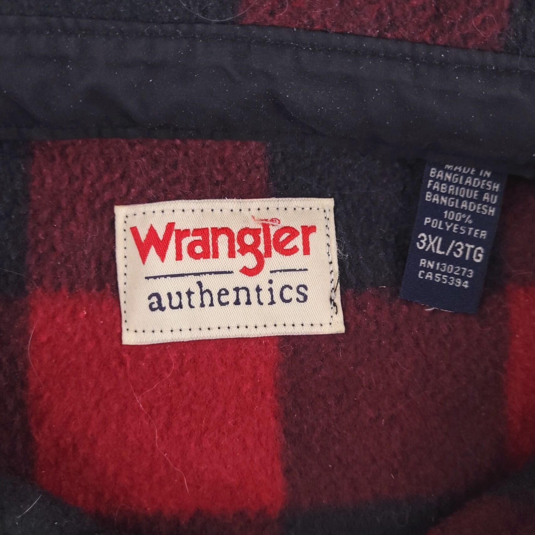 Wrangler Wrangler Shirt Mens 3XL Red Black Polyester Flannel Work Casual Warm Checks Long Sleeve Button-Up Multicolor Mens Size US XXL / EU 58 / 5 - 2 Thumbnail