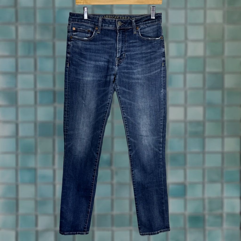 American Eagle Outfitters Item Specifications: Features: Squishy, Plush Size US 30 / EU 46 - 1 Thumbnail