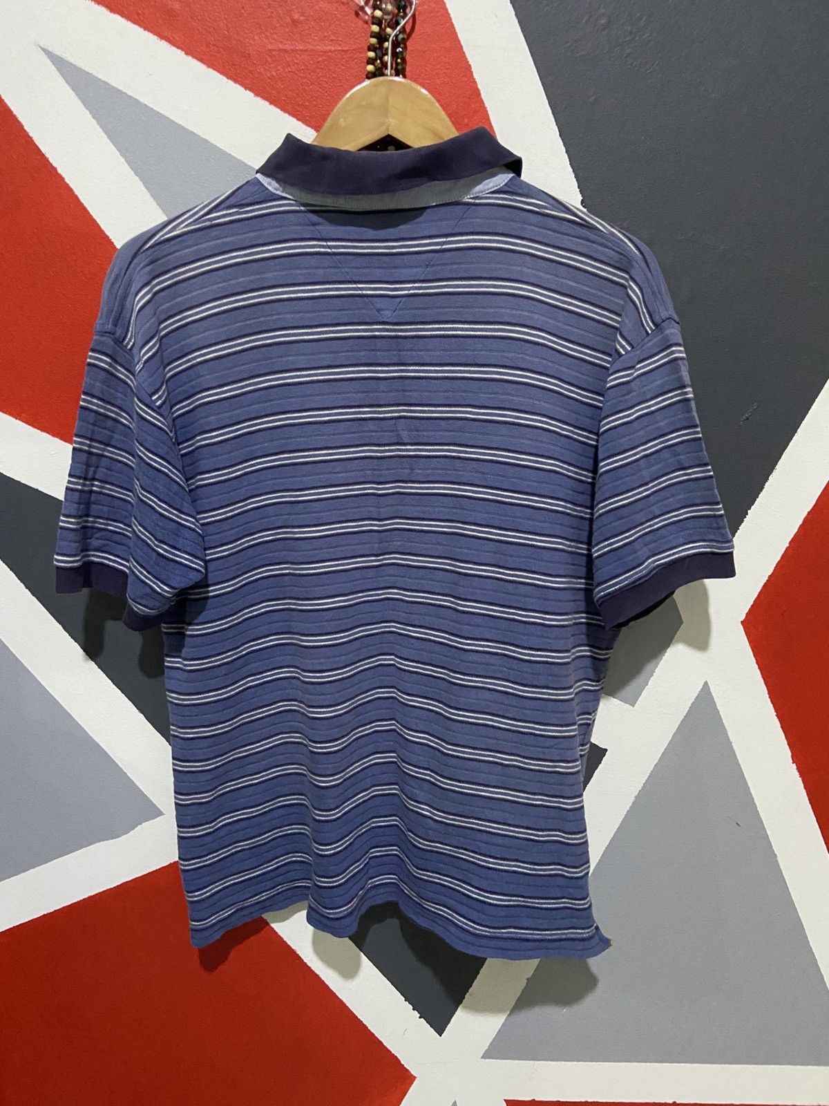 Tommy Hilfiger Vintage Tommy Hilfiger Made In Hong Kong Polo Size US L / EU 52-54 / 3 - 2 Thumbnail
