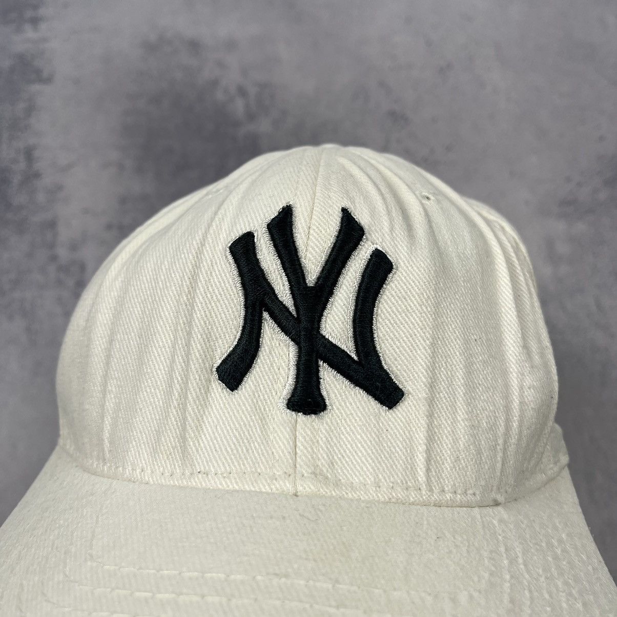 MLB Vintage New York Yankees y2k MLB rare cap 90’s Size ONE SIZE - 6 Thumbnail