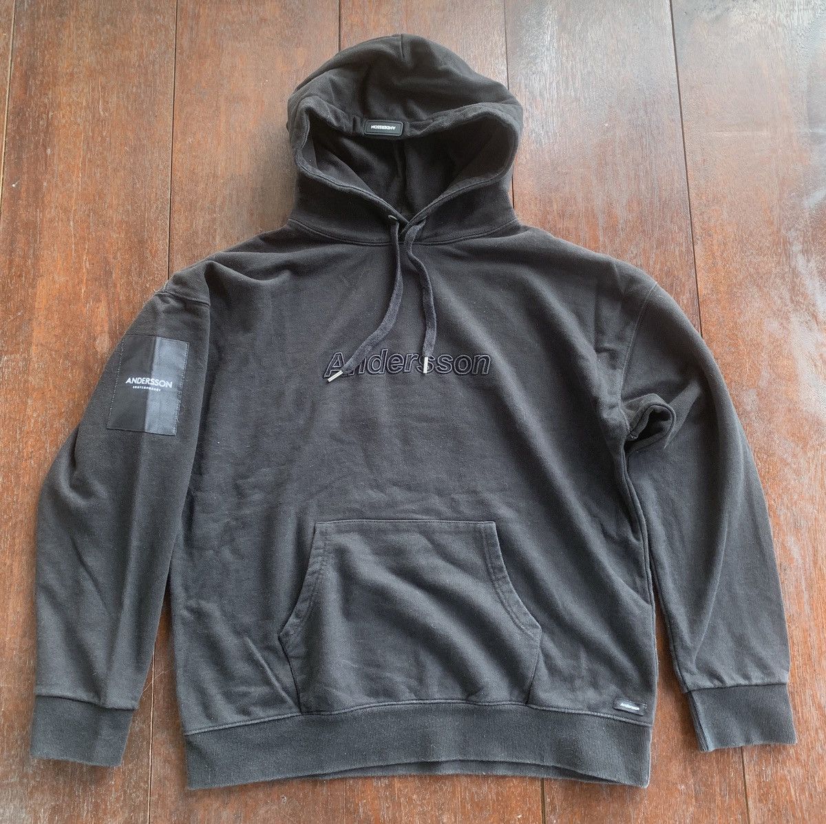 Andersson Bell Andersson Bell big spell out embroidery logo black hoodie Size US M / EU 48-50 / 2 - 2 Thumbnail