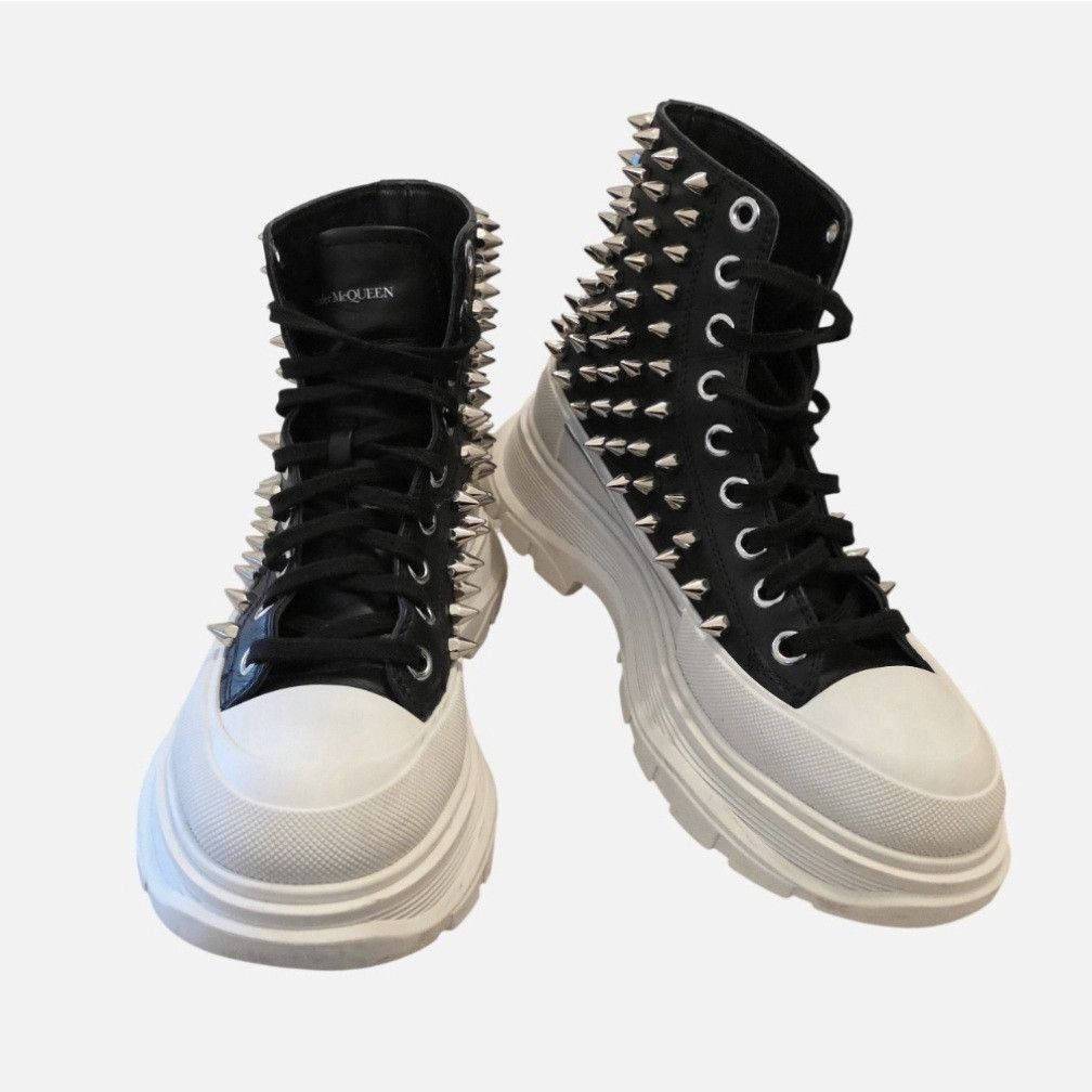 Alexander McQueen Alexander McQueen Tread Slick Spike Black Leather High-Tops Size US 9.5 / IT 39.5 - 1 Thumbnail