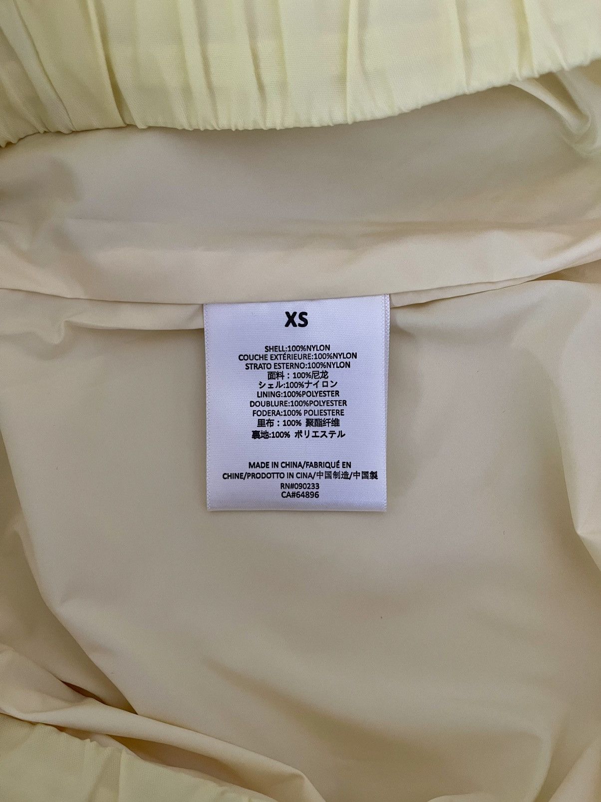 Fear of God Fear of God Essentials Fall 2022 CANARY Nylon Track Pants XS Size US 30 / EU 46 - 5 Thumbnail