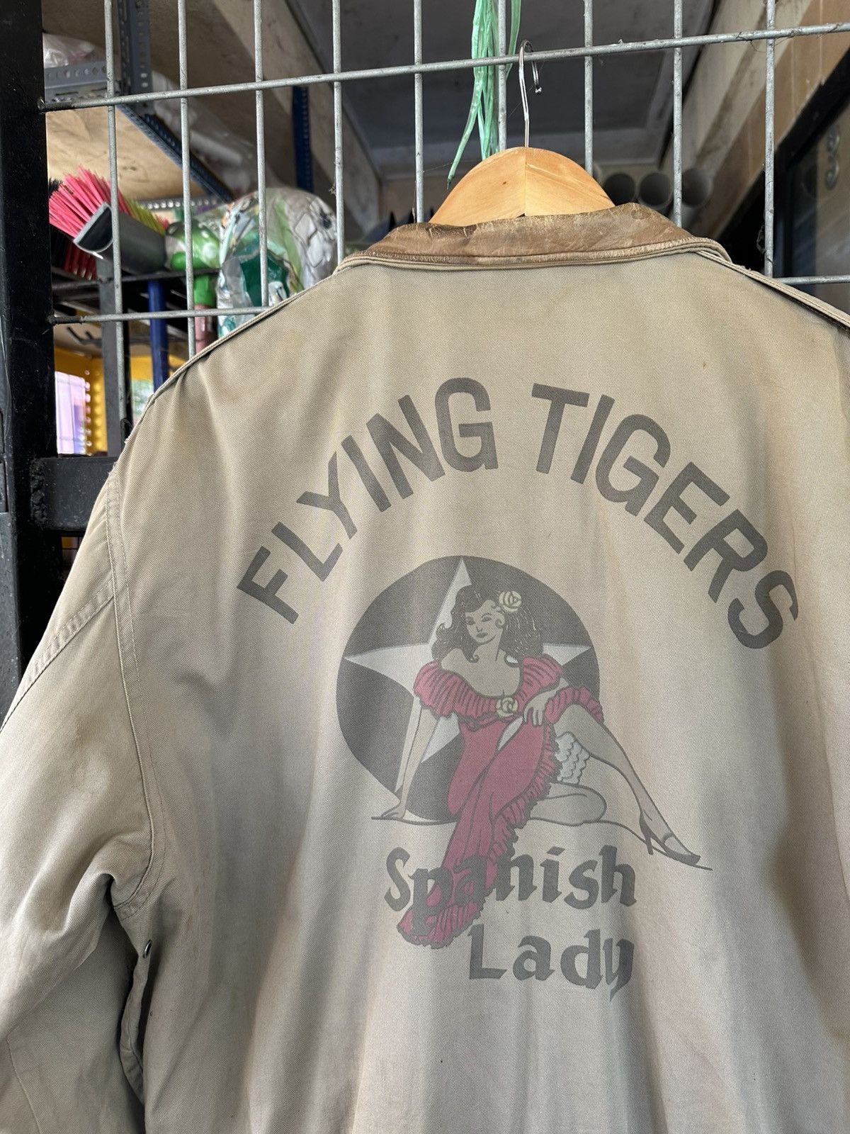 Vintage 👹Vintage THRASHED Back Fire FLYING TIGERS Bomber Jacket Size US M / EU 48-50 / 2 - 10 Thumbnail
