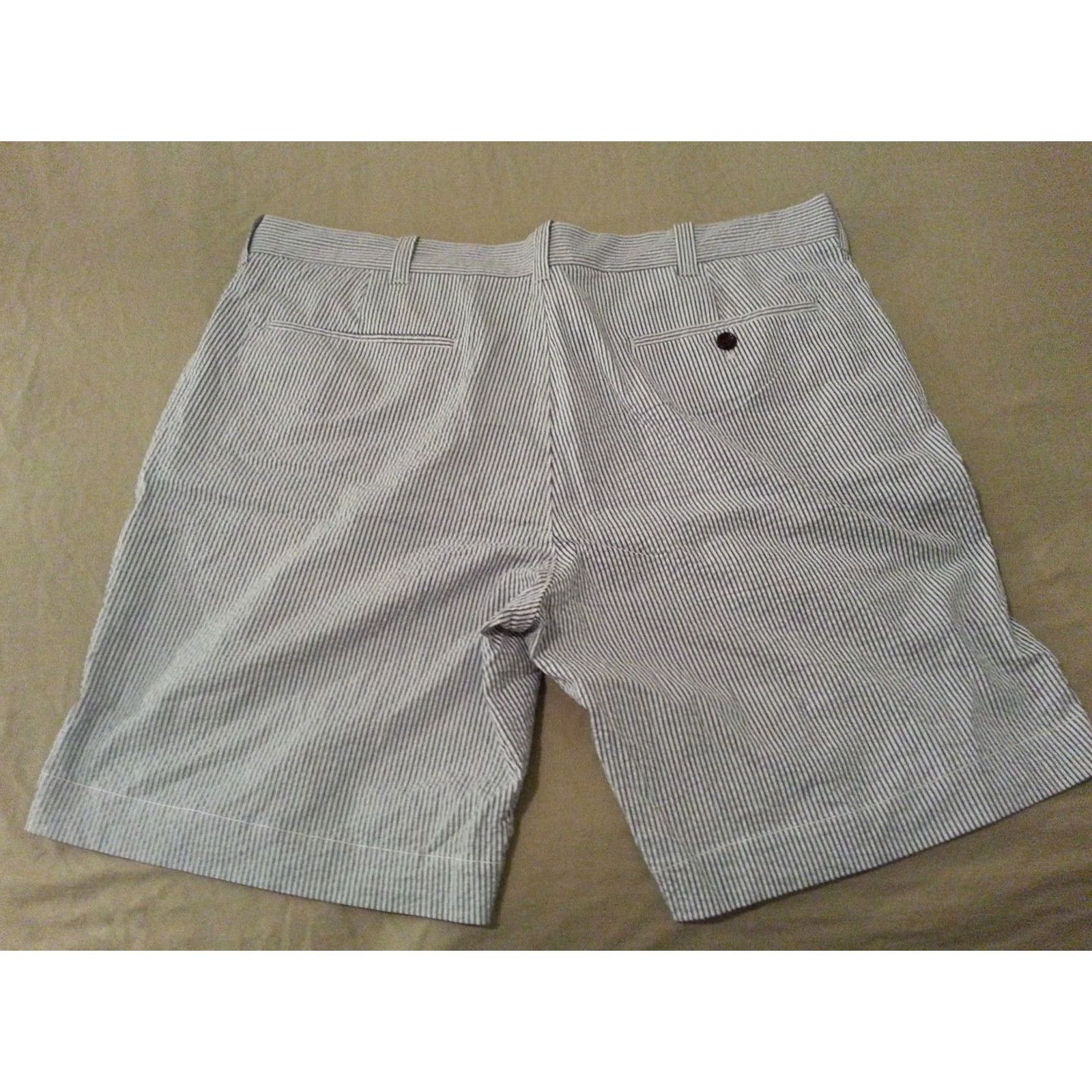 J.Crew J. Crew Mens Shorts Gray Striped Khaki Cotton 38 Size US 38 / EU 54 - 2 Thumbnail
