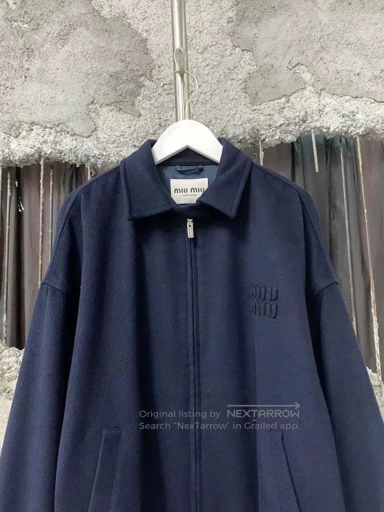 Prada Miu Miu Navy Blue Logo Cashmere Jacket. Size US M / EU 48-50 / 2 - 3 Thumbnail