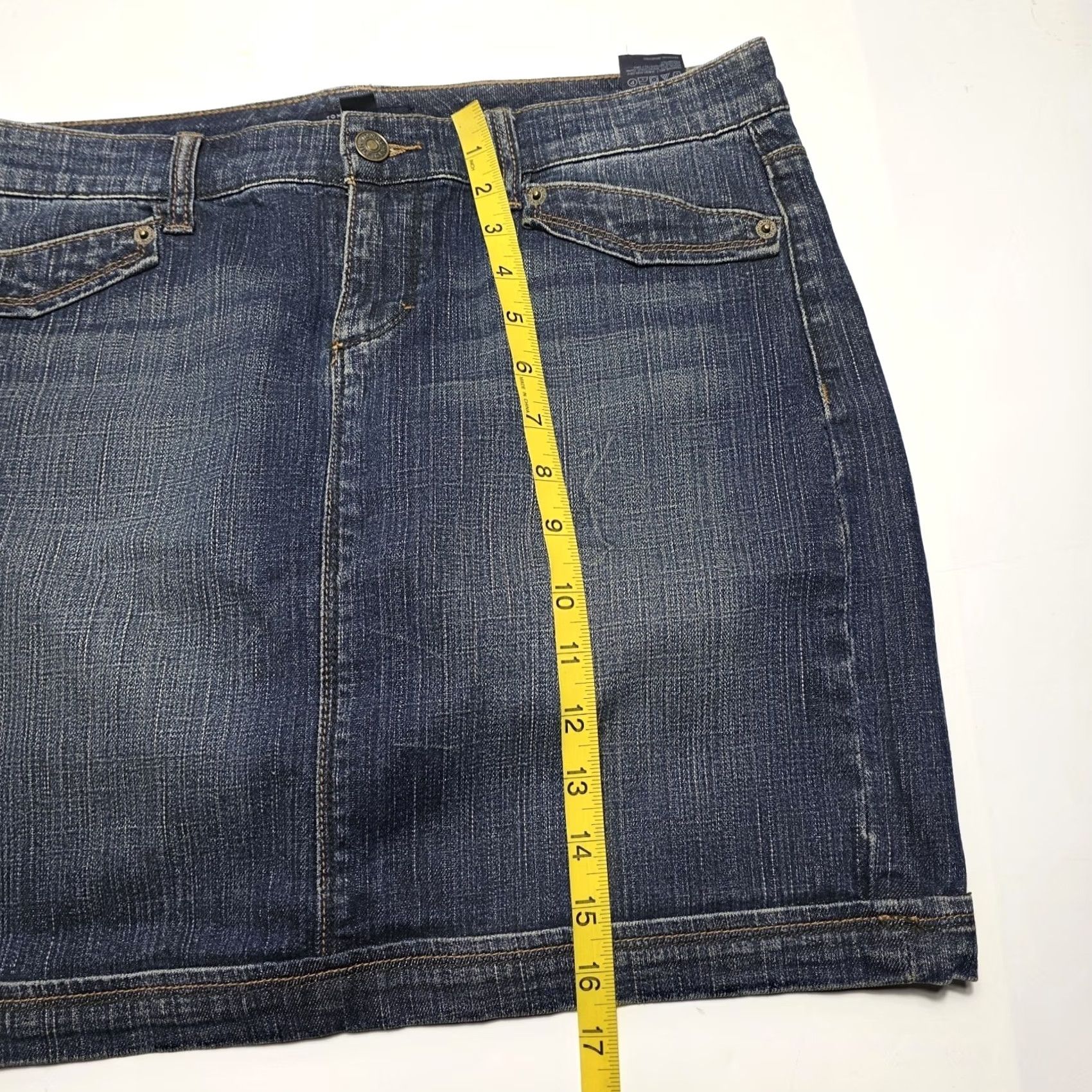 Tommy Hilfiger Tommy Hilfiger Women’s Size 8 Dark Blue Denim Jean Skirt Y2k A-Line Short 80s Vintage? Size 30" / US 8 / IT 44 - 5 Thumbnail