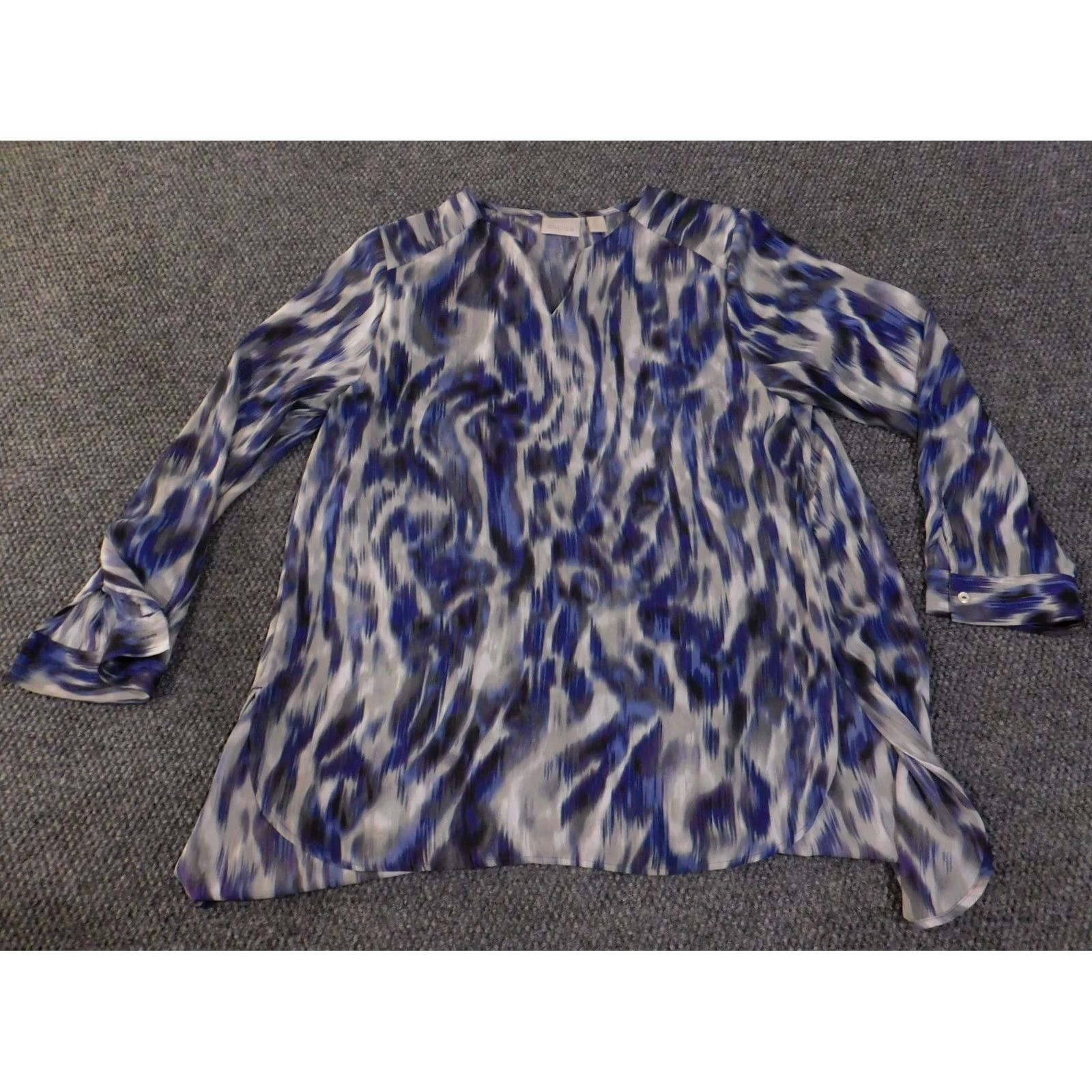 Vintage Chico's Tunic Blouse Long Sleeve Blue Gray Abstract V-Neck 2 Womens Shirt Casual Blouse Size XS / US 0-2 / IT 36-38 - 2 Thumbnail