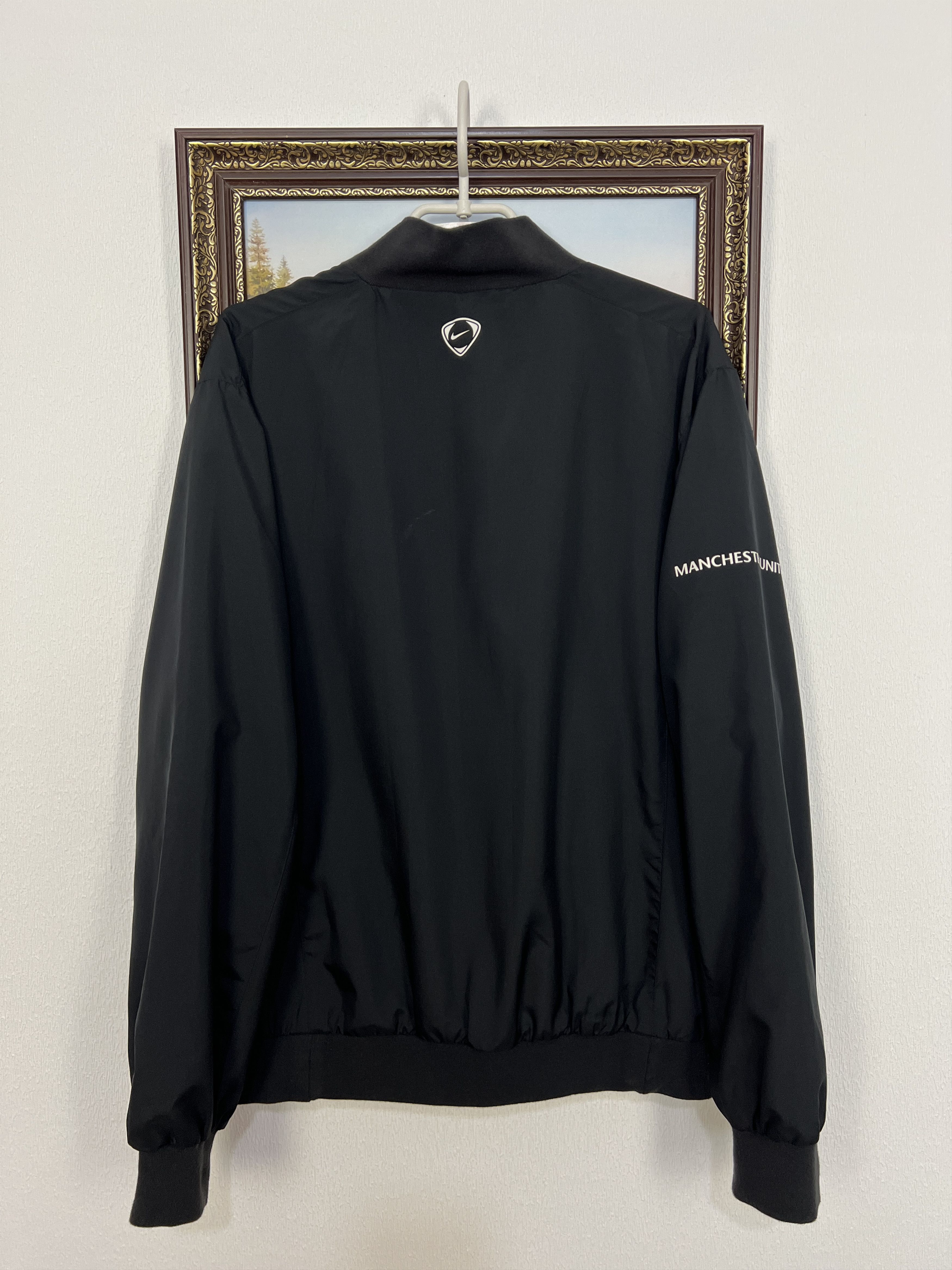 Nike Vintage Nike Manchester United Football Soccer AIG Jacket Size US L / EU 52-54 / 3 - 14 Thumbnail