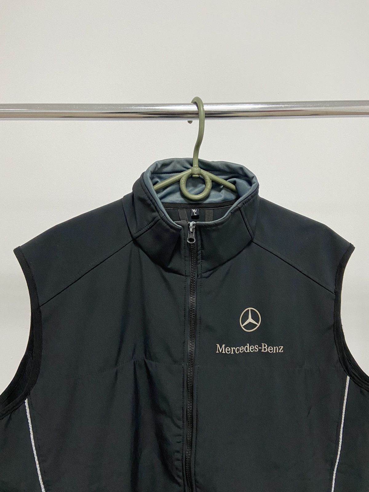 Mercedes-Benz × Vintage Mercedes Benz Vest Vintage Reflective Stripes Racing Logo Size US M / EU 48-50 / 2 - 3 Thumbnail