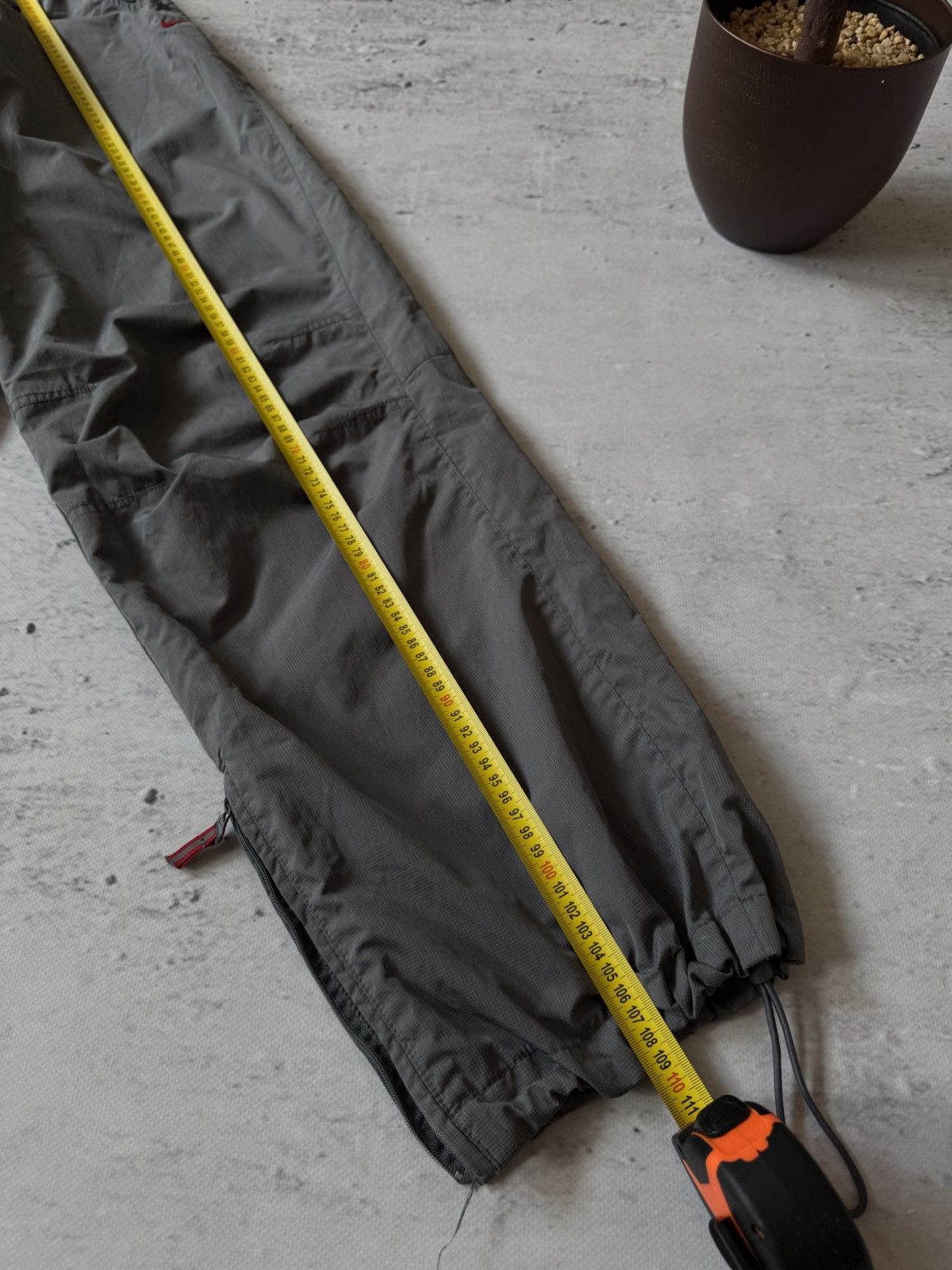 Nike × Vintage NIKE NYLON VINTAGE Y2K OVERSIZE BAGGY FIT PANTS SWEATPANTS Size US 34 / EU 50 - 12 Thumbnail
